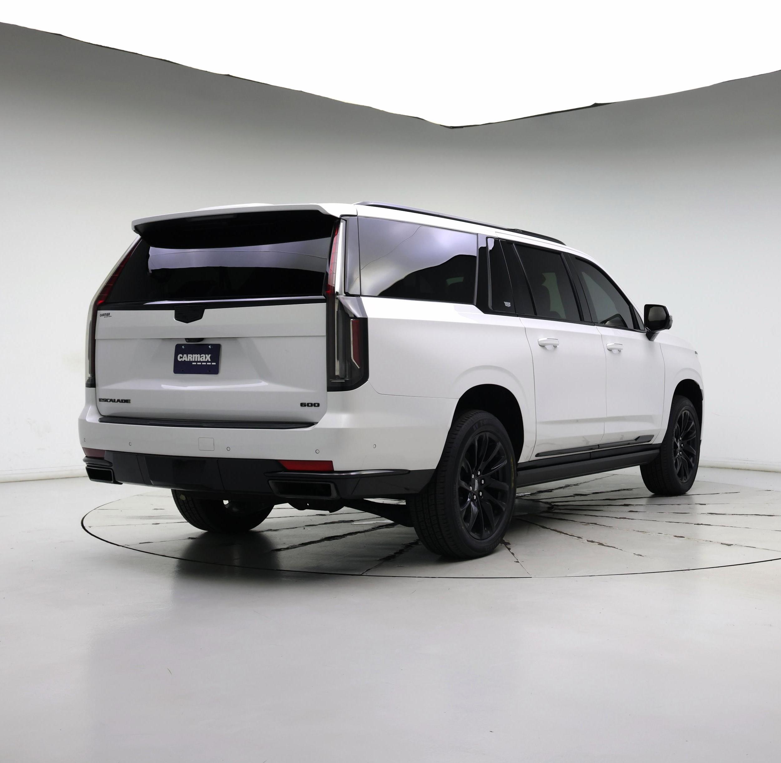 Thumbnail: 2024 Cadillac Escalade - 4
