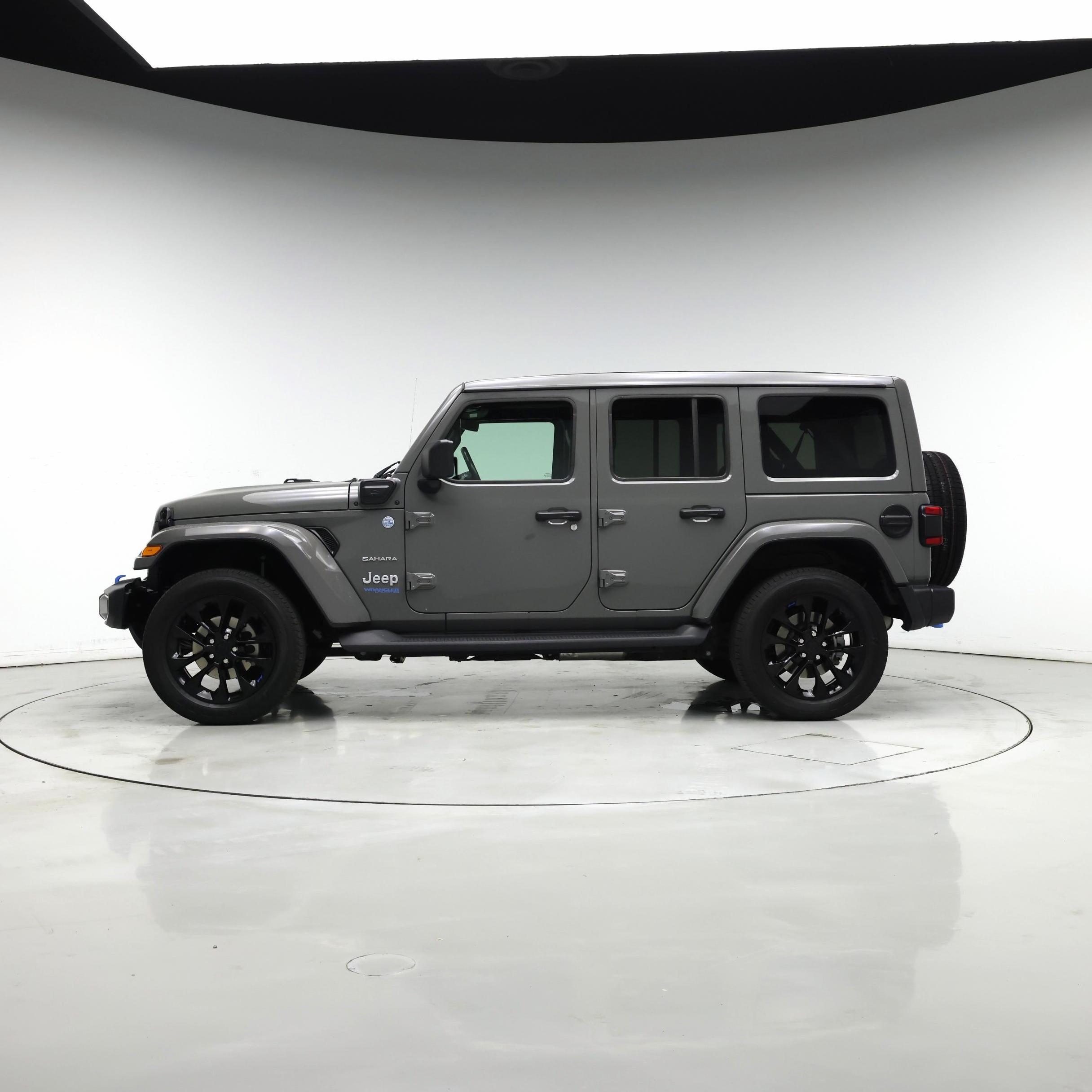 Thumbnail: 2022 Jeep Wrangler - 3