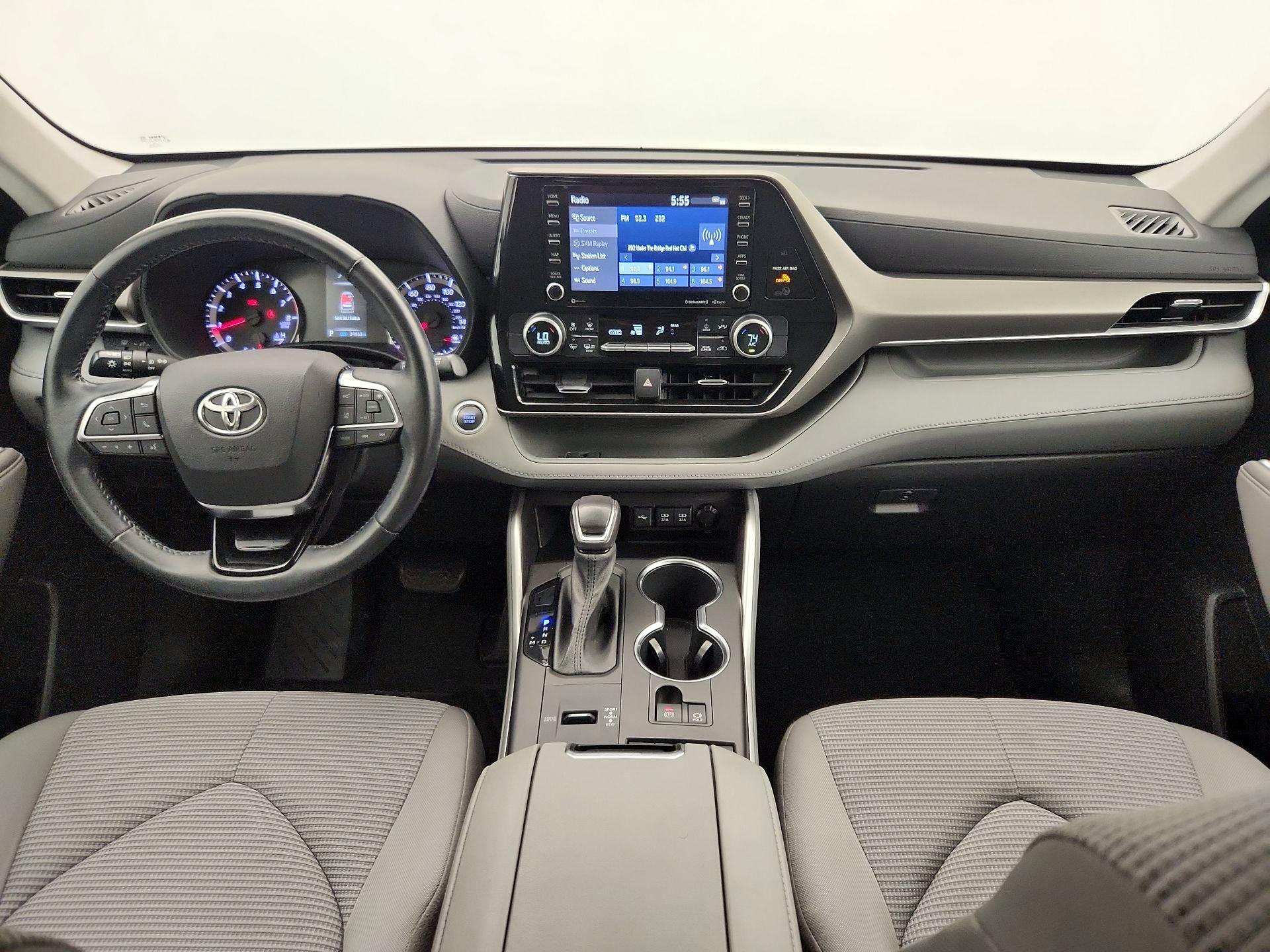 Thumbnail: 2021 Toyota Highlander - 9
