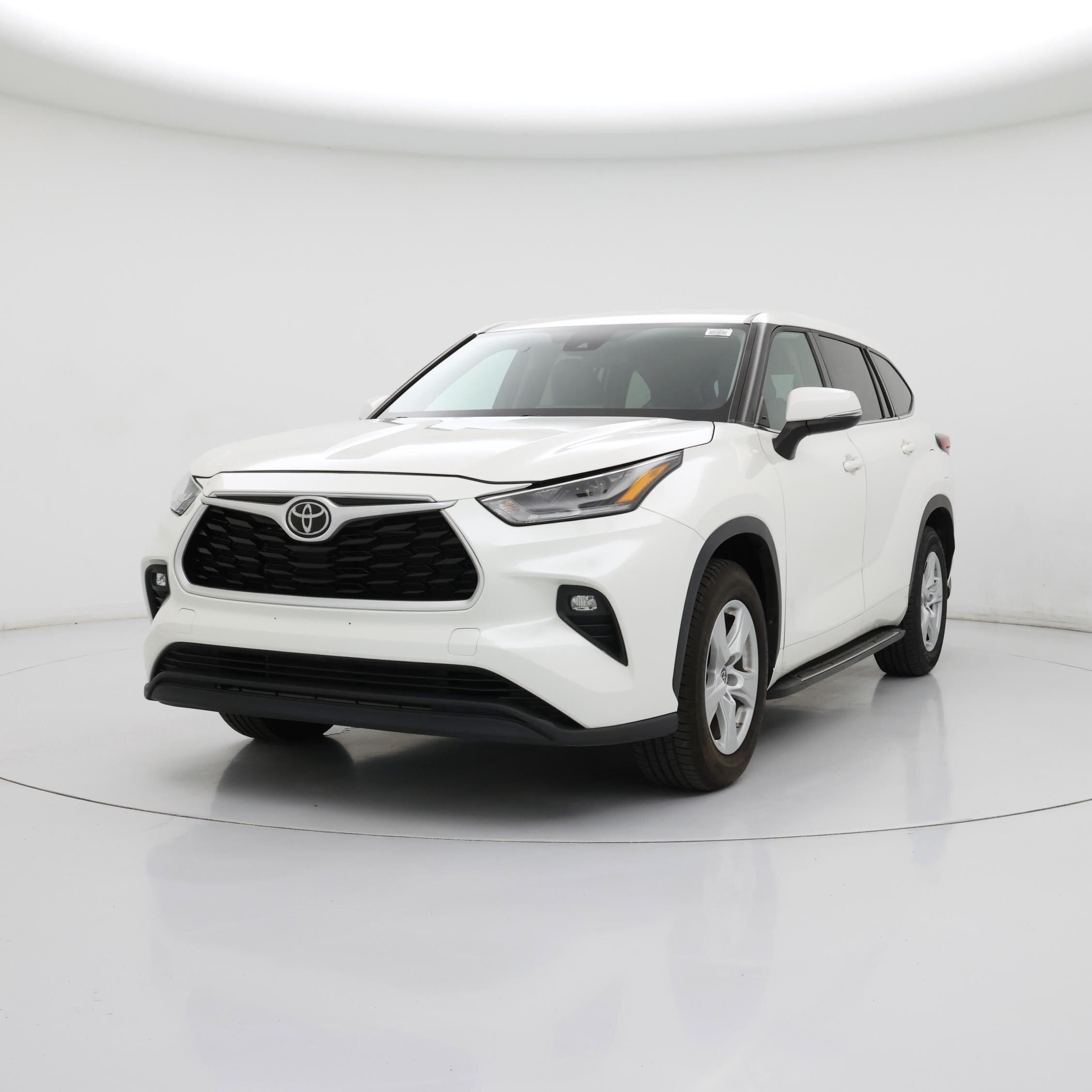 Thumbnail: 2021 Toyota Highlander - 4