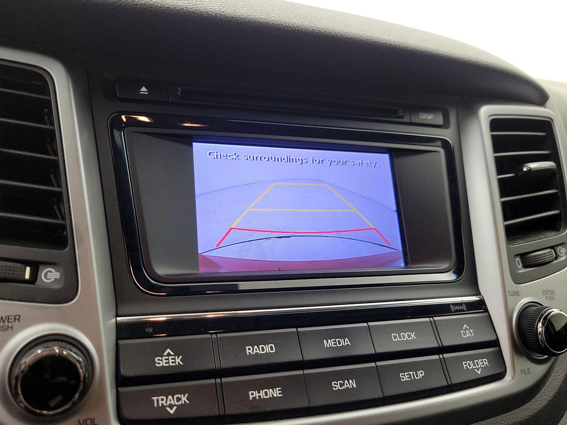 Thumbnail: 2016 Hyundai Tucson - 14