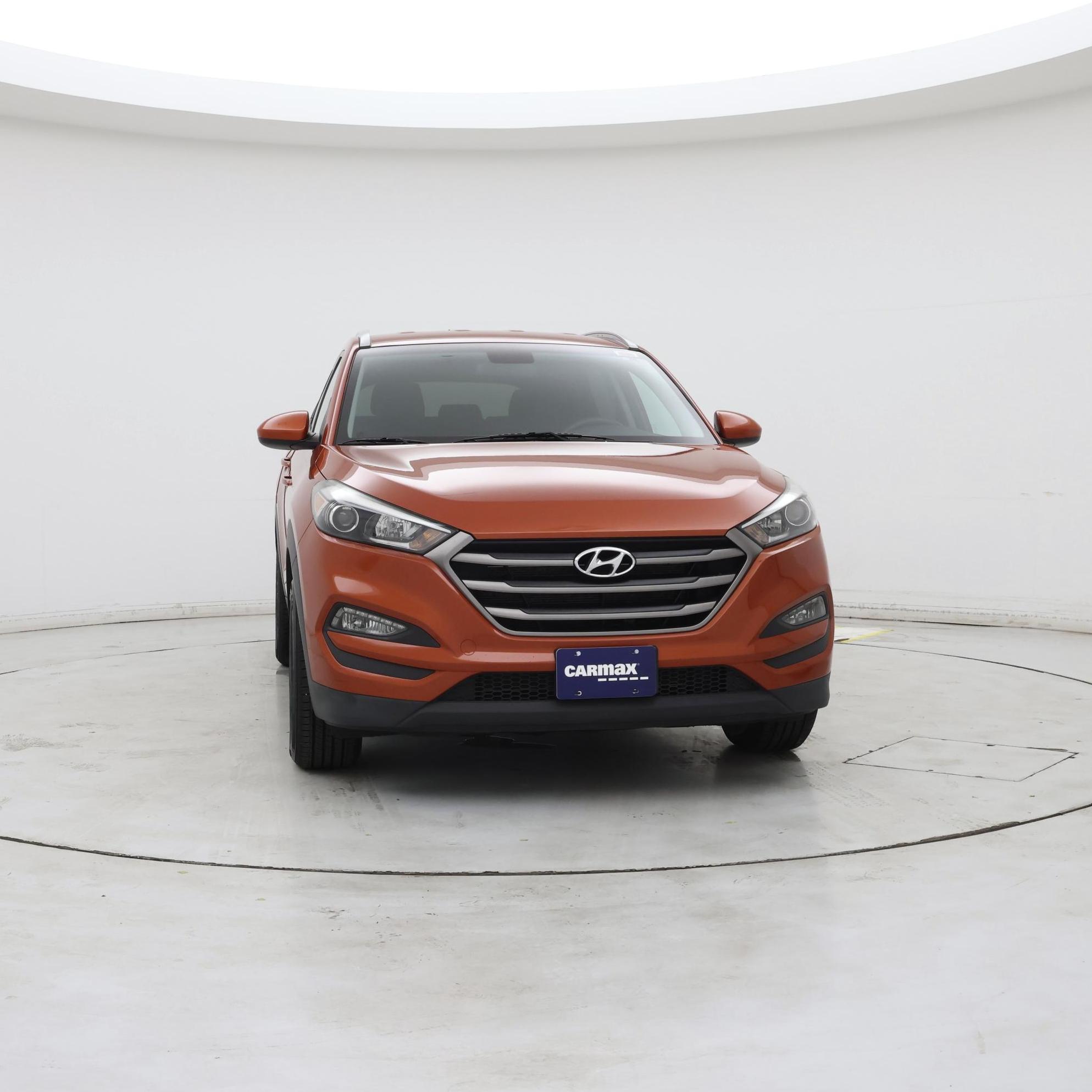 Thumbnail: 2016 Hyundai Tucson - 5
