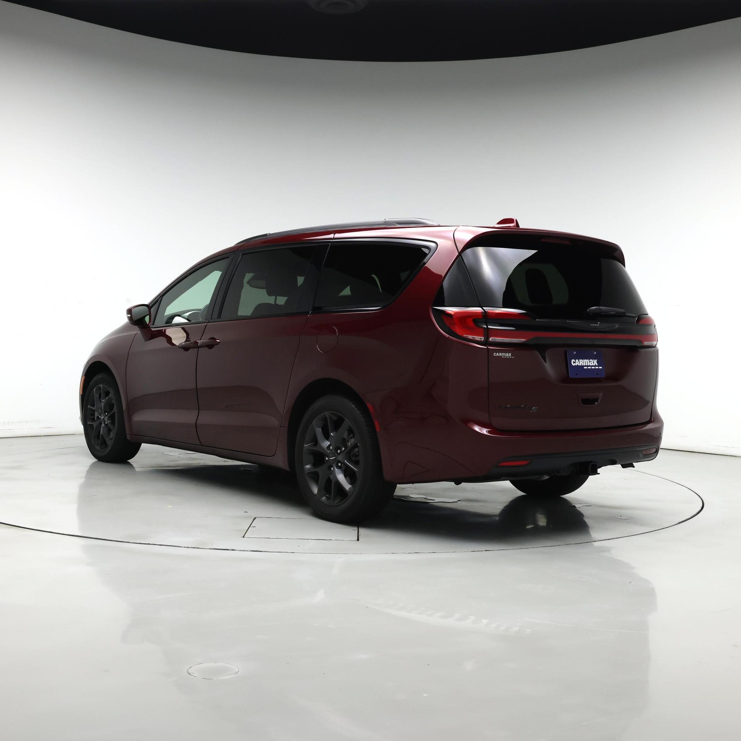 Thumbnail: 2021 Chrysler Pacifica - 2