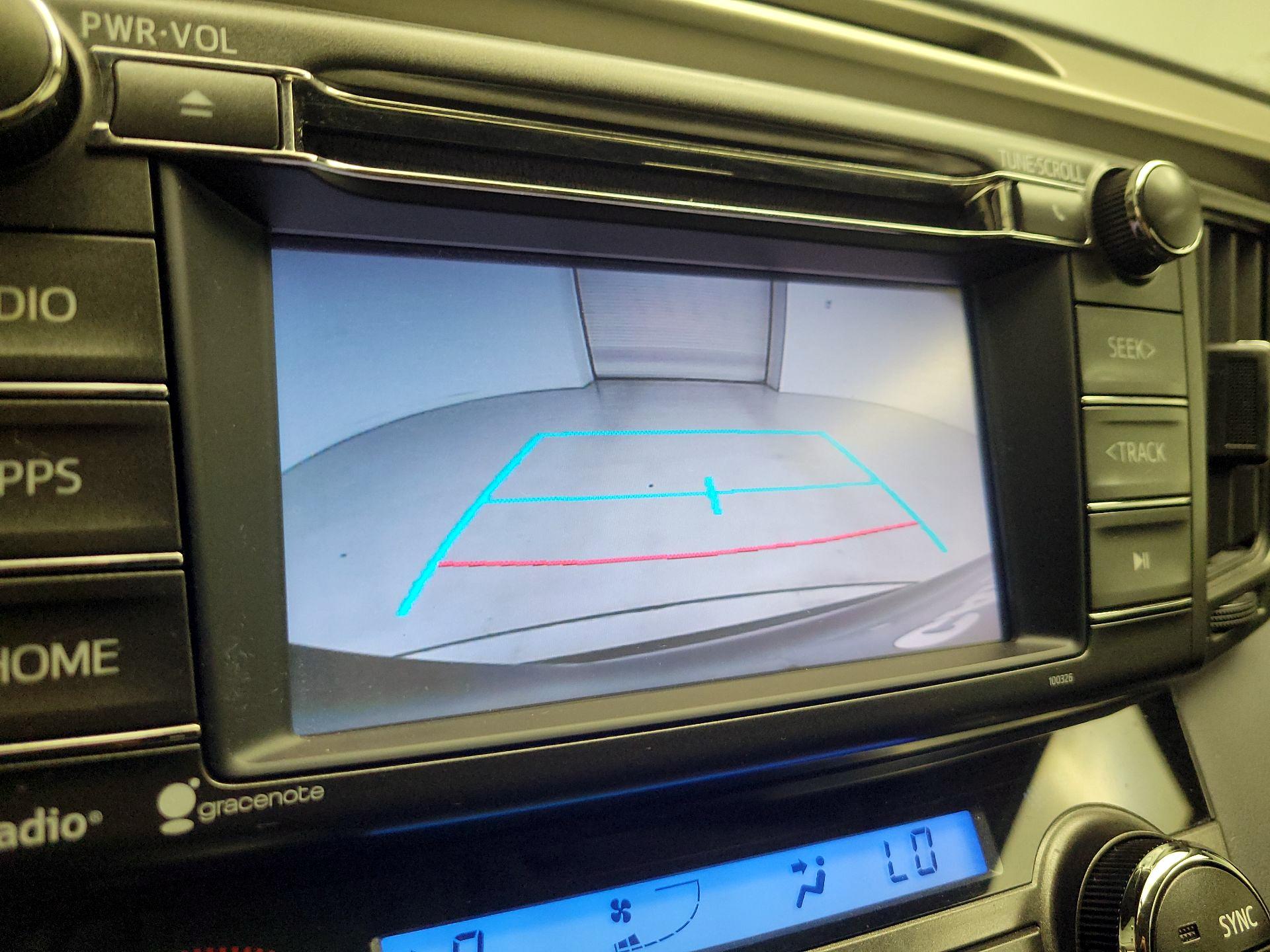 Thumbnail: 2015 Toyota RAV4 - 14