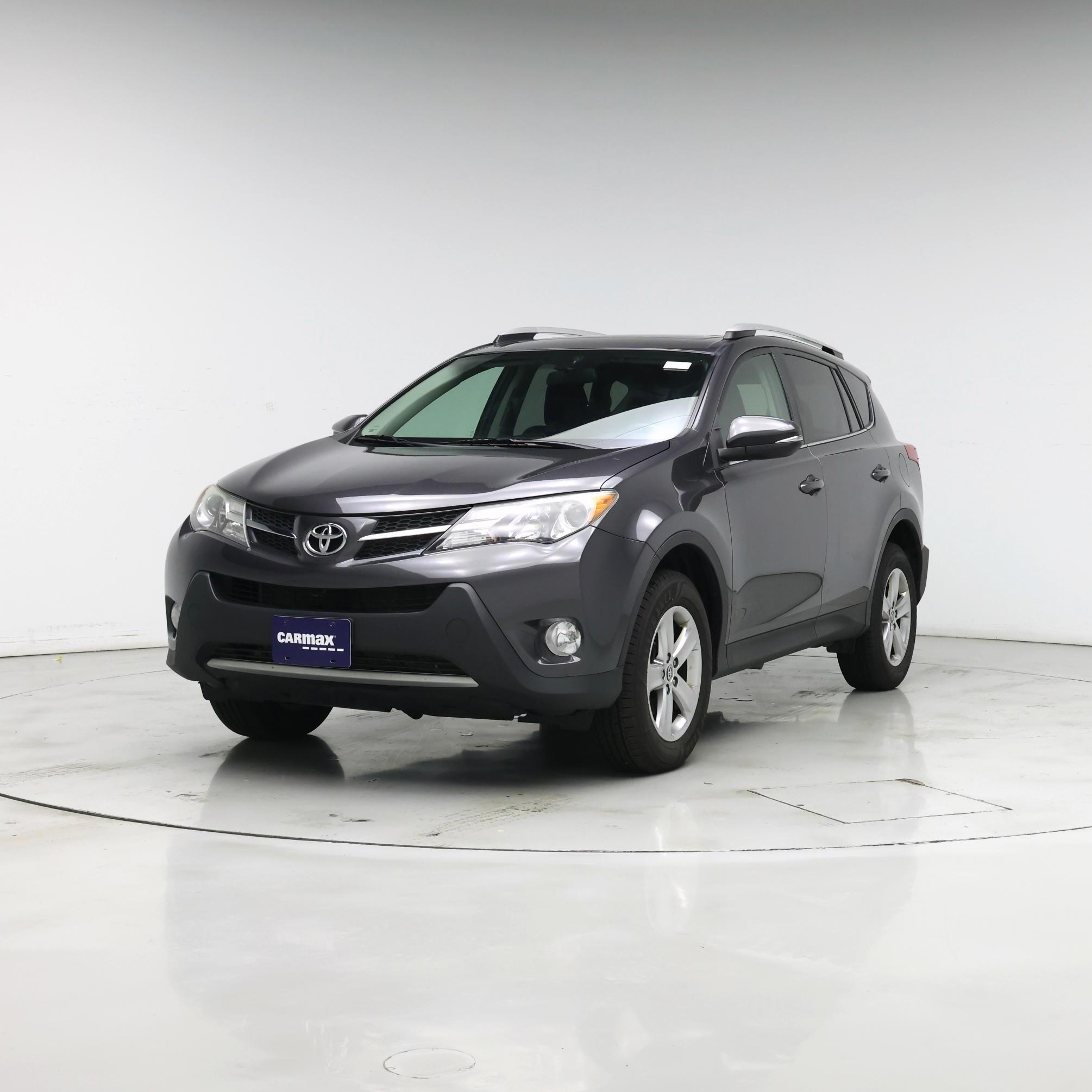 Thumbnail: 2015 Toyota RAV4 - 4