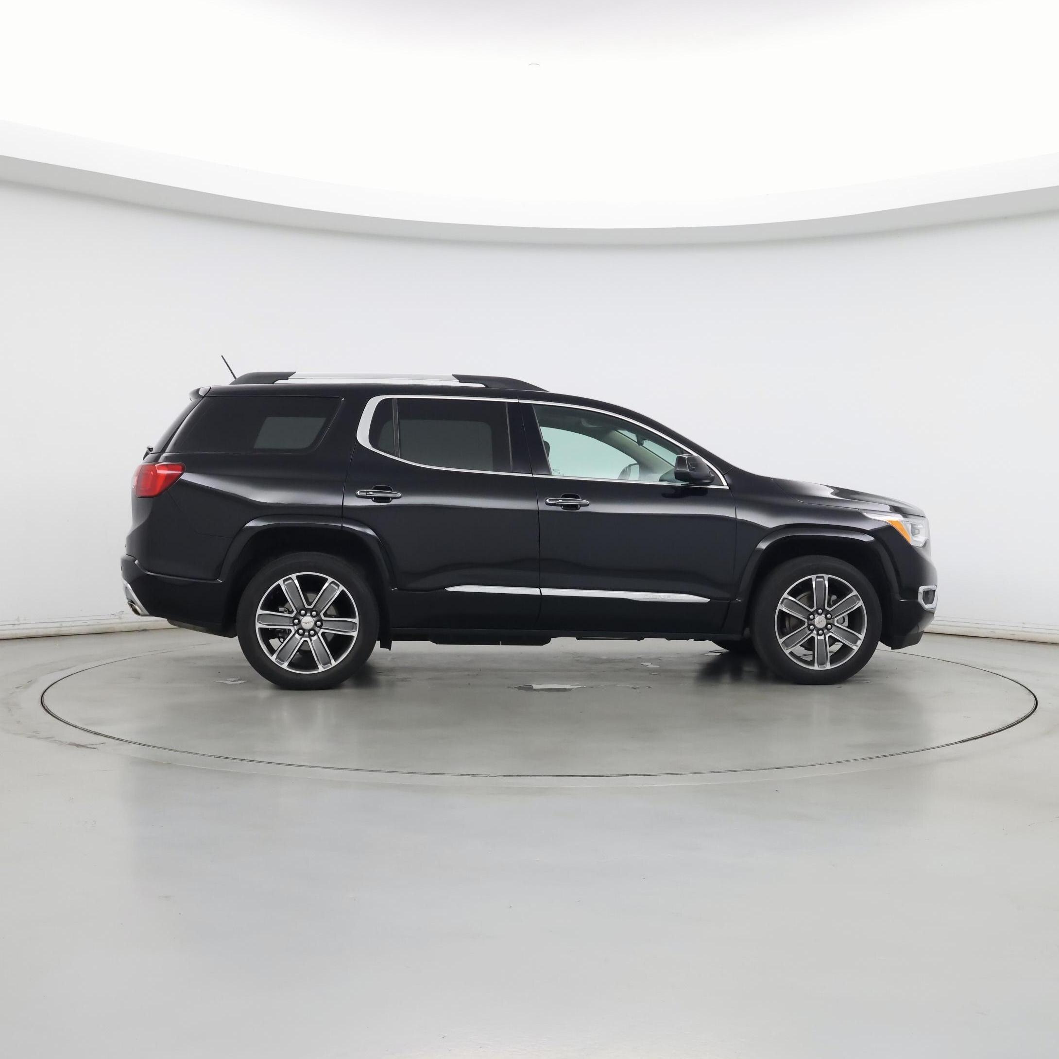 Thumbnail: 2017 GMC Acadia - 7