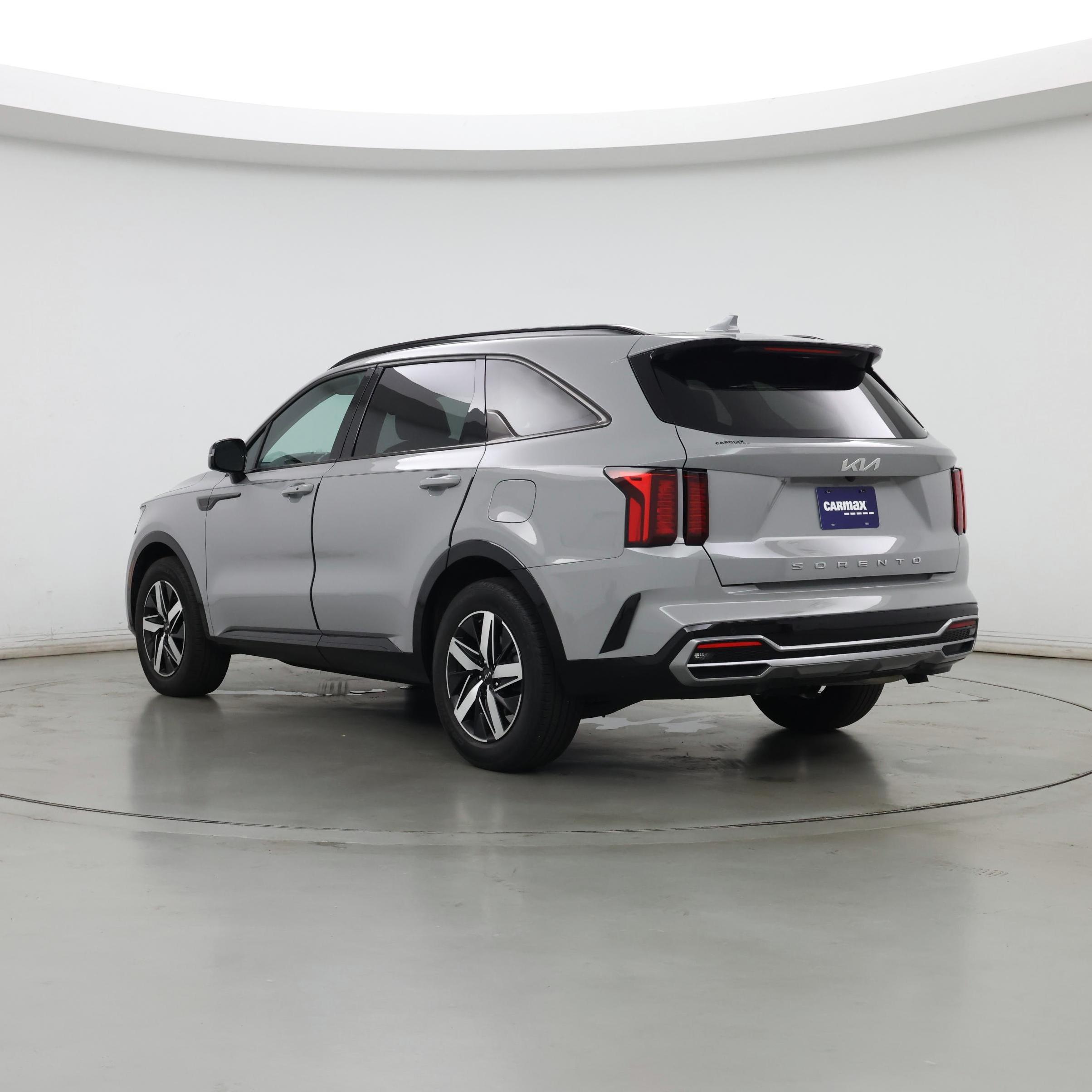 Thumbnail: 2022 Kia Sorento - 2