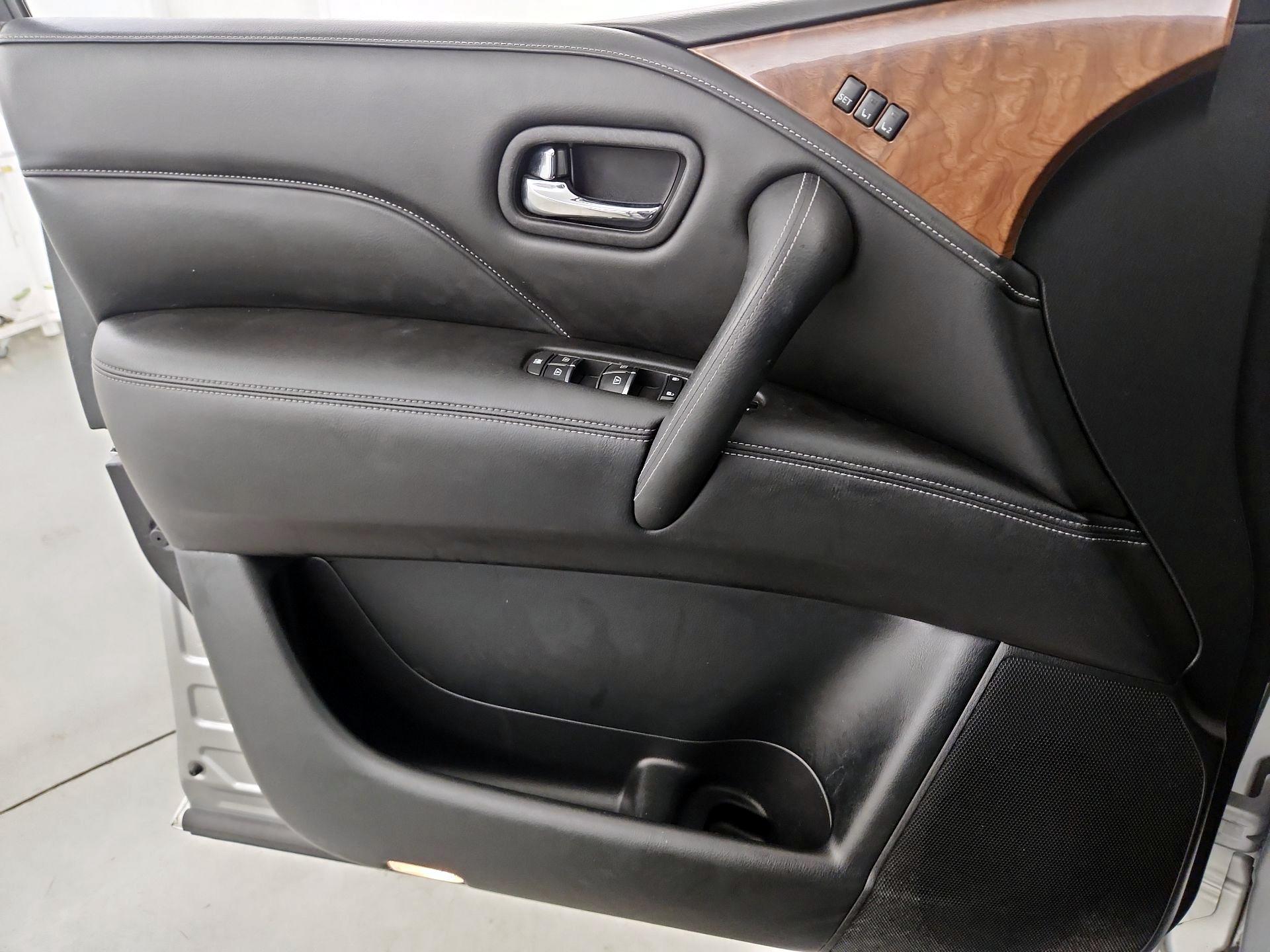 Thumbnail: 2019 INFINITI QX80 - 12