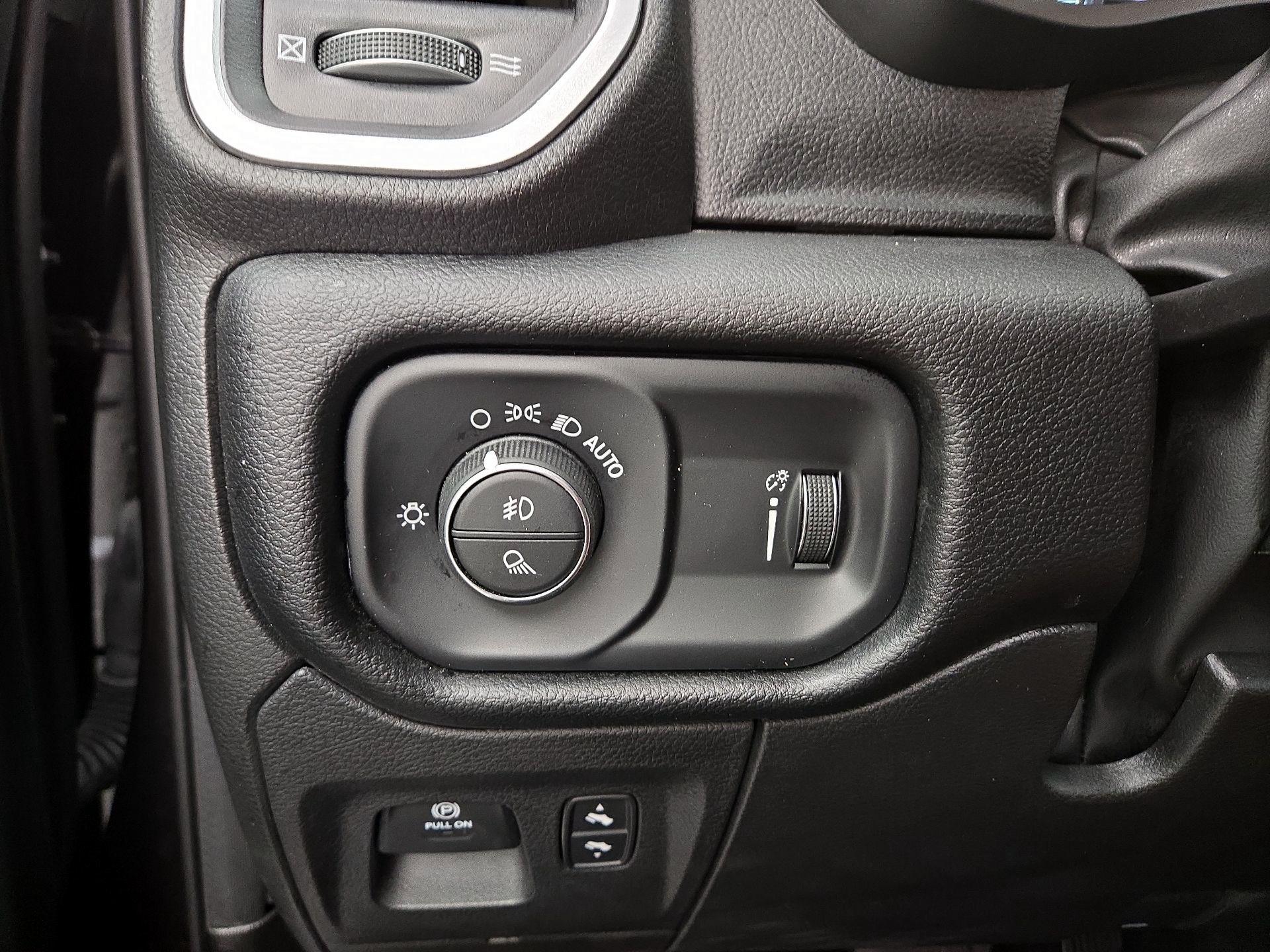 Thumbnail: 2022 RAM 1500 - 13