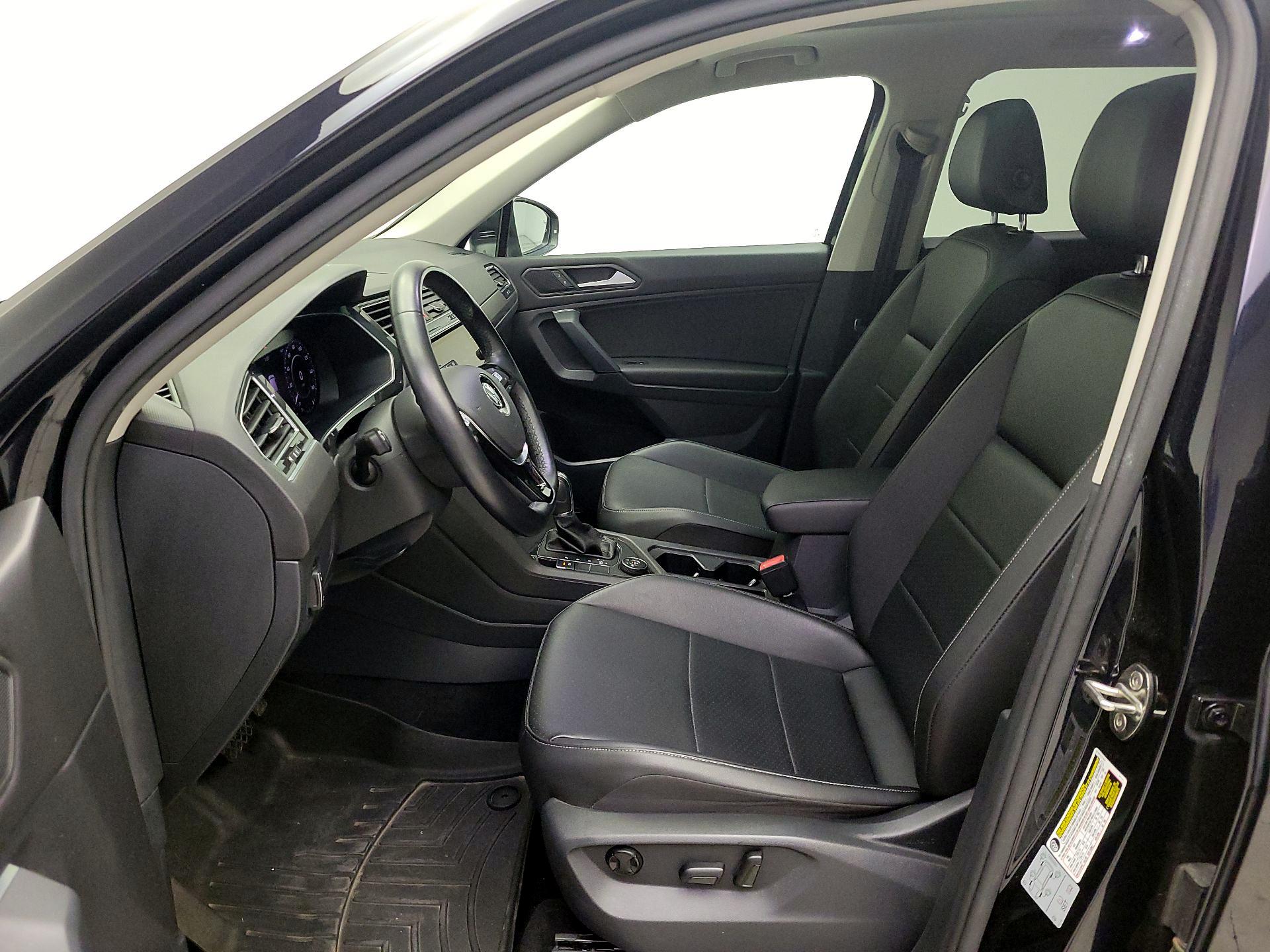 Thumbnail: 2019 Volkswagen Tiguan - 11
