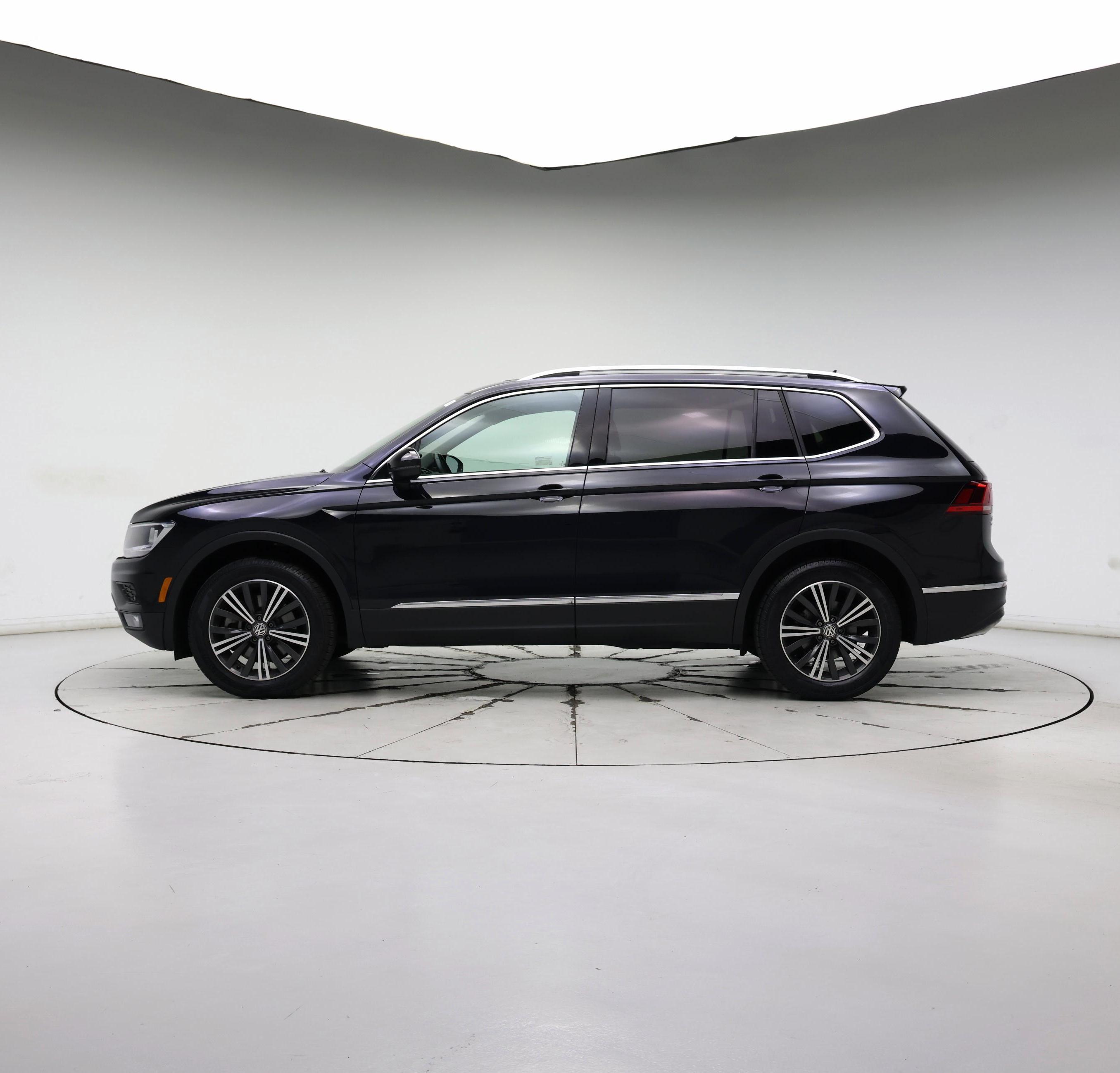 Thumbnail: 2019 Volkswagen Tiguan - 3