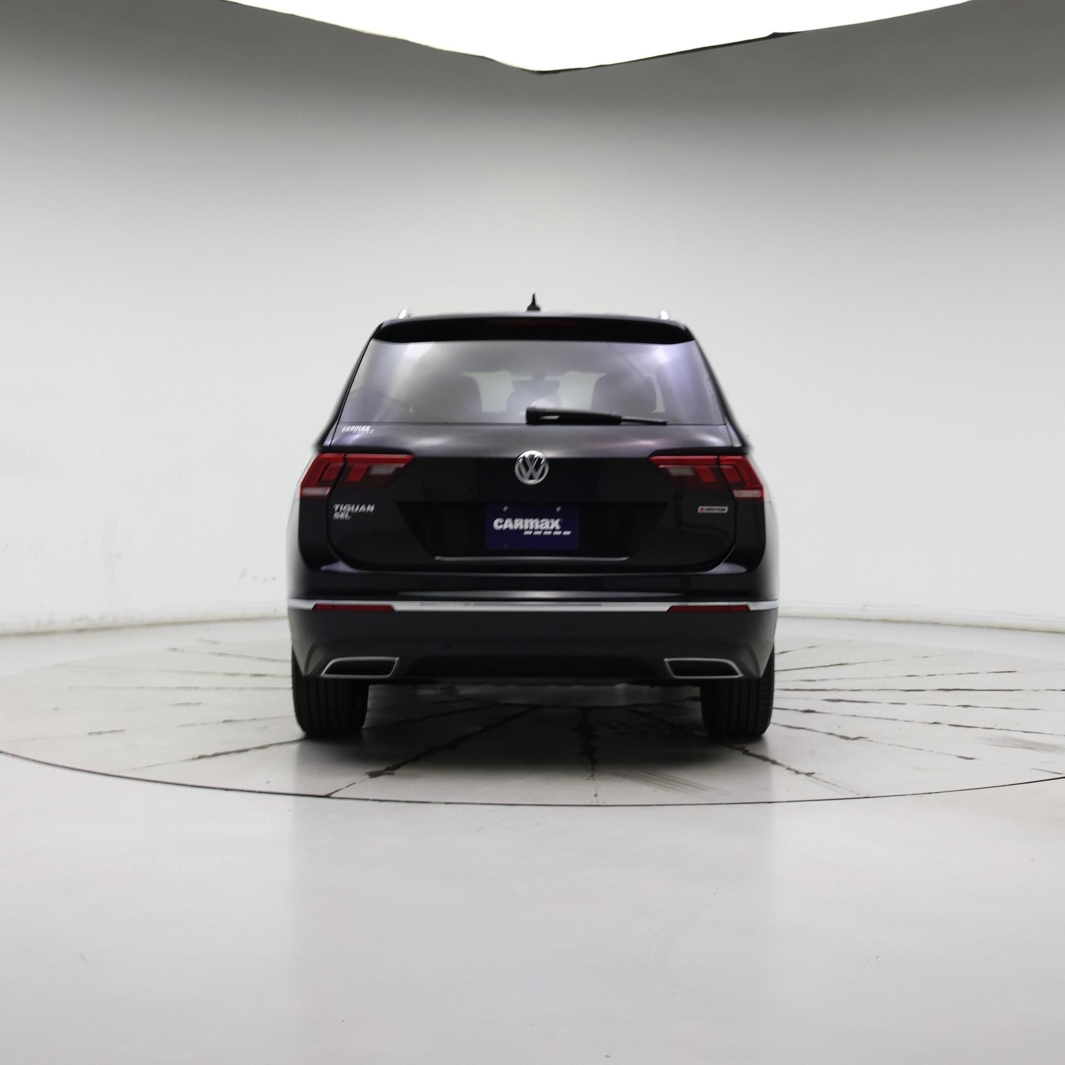 Thumbnail: 2019 Volkswagen Tiguan - 6