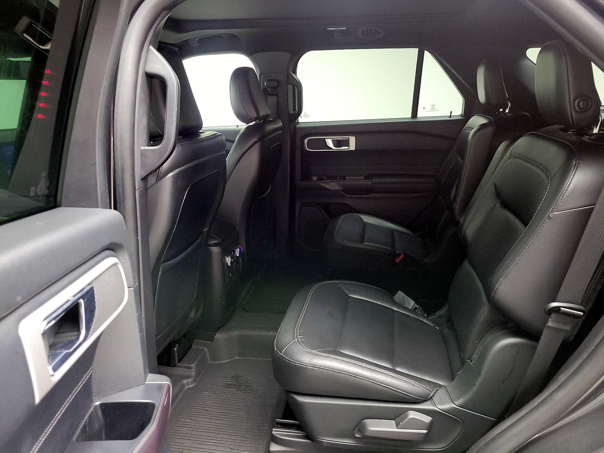 Thumbnail: 2020 Ford Explorer - 20