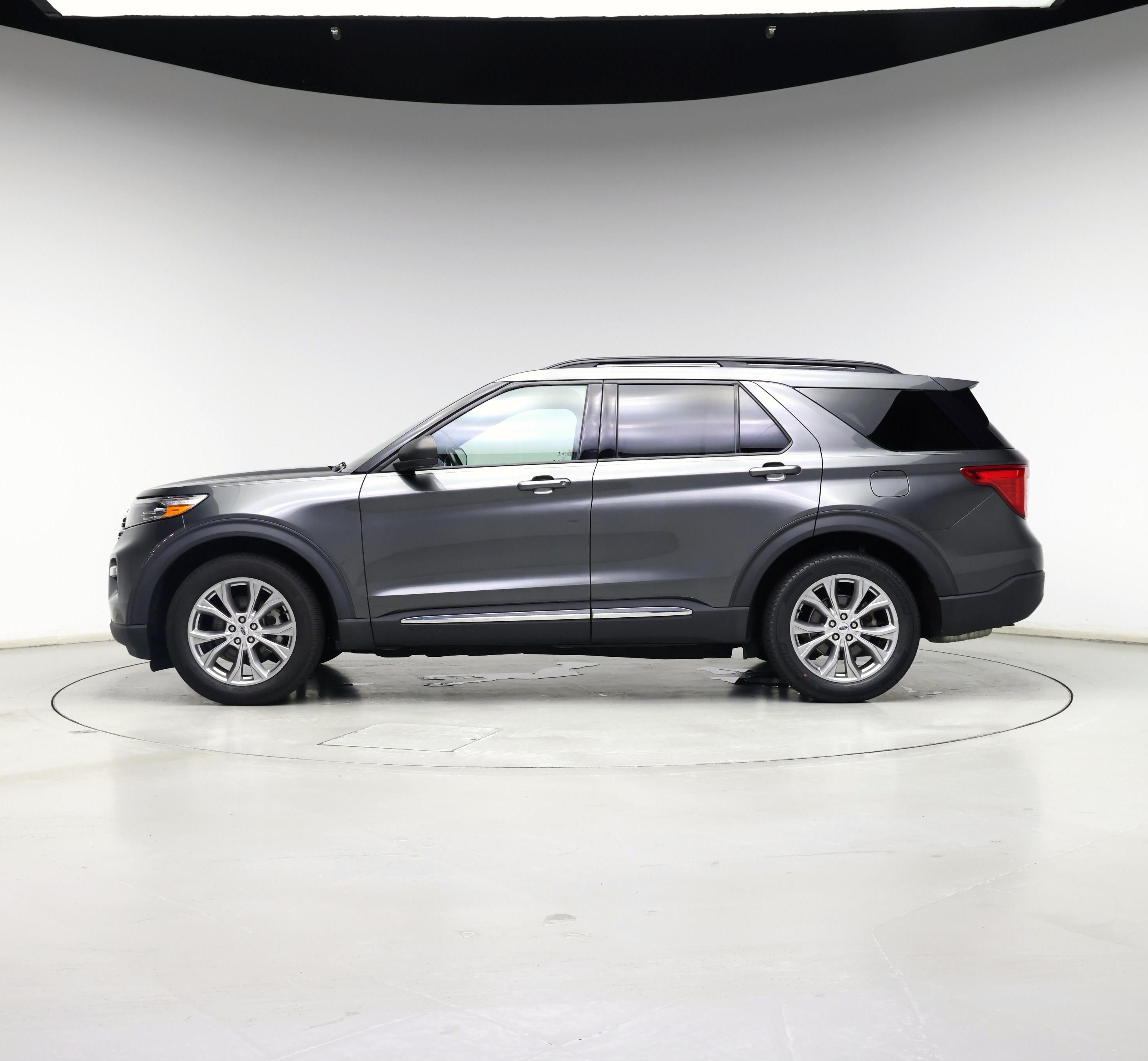 Thumbnail: 2020 Ford Explorer - 3