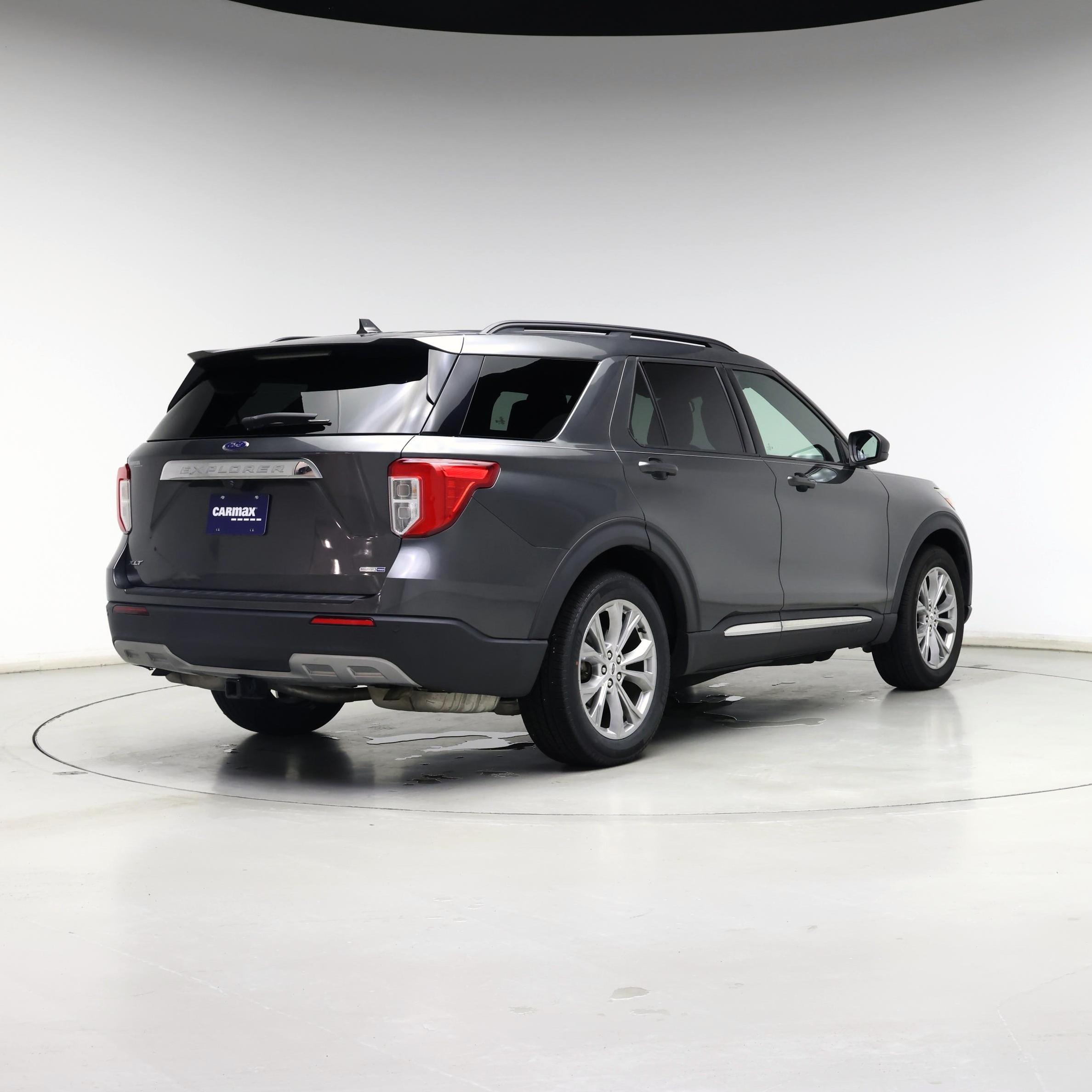Thumbnail: 2020 Ford Explorer - 8