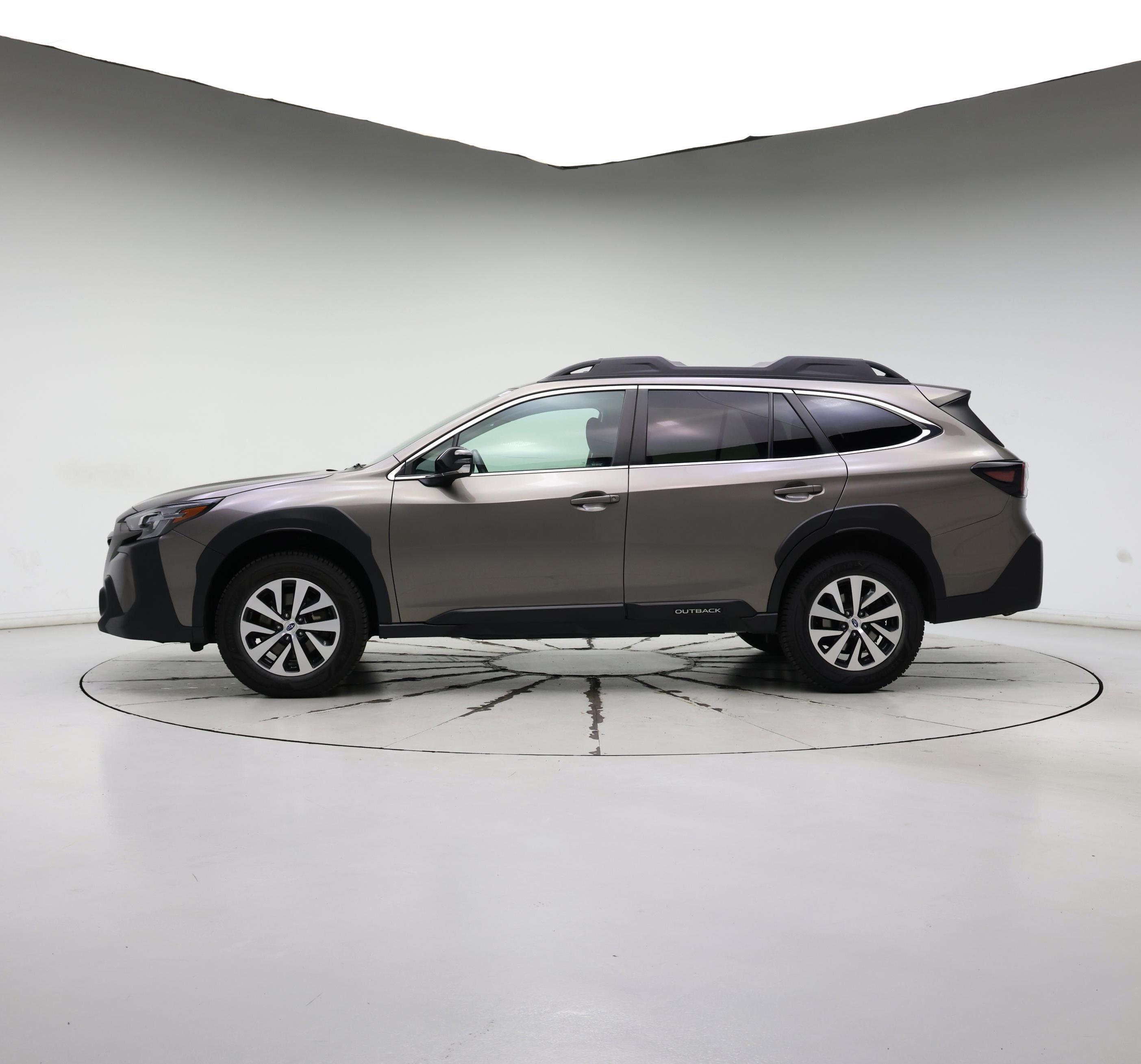 Thumbnail: 2023 Subaru Outback - 3