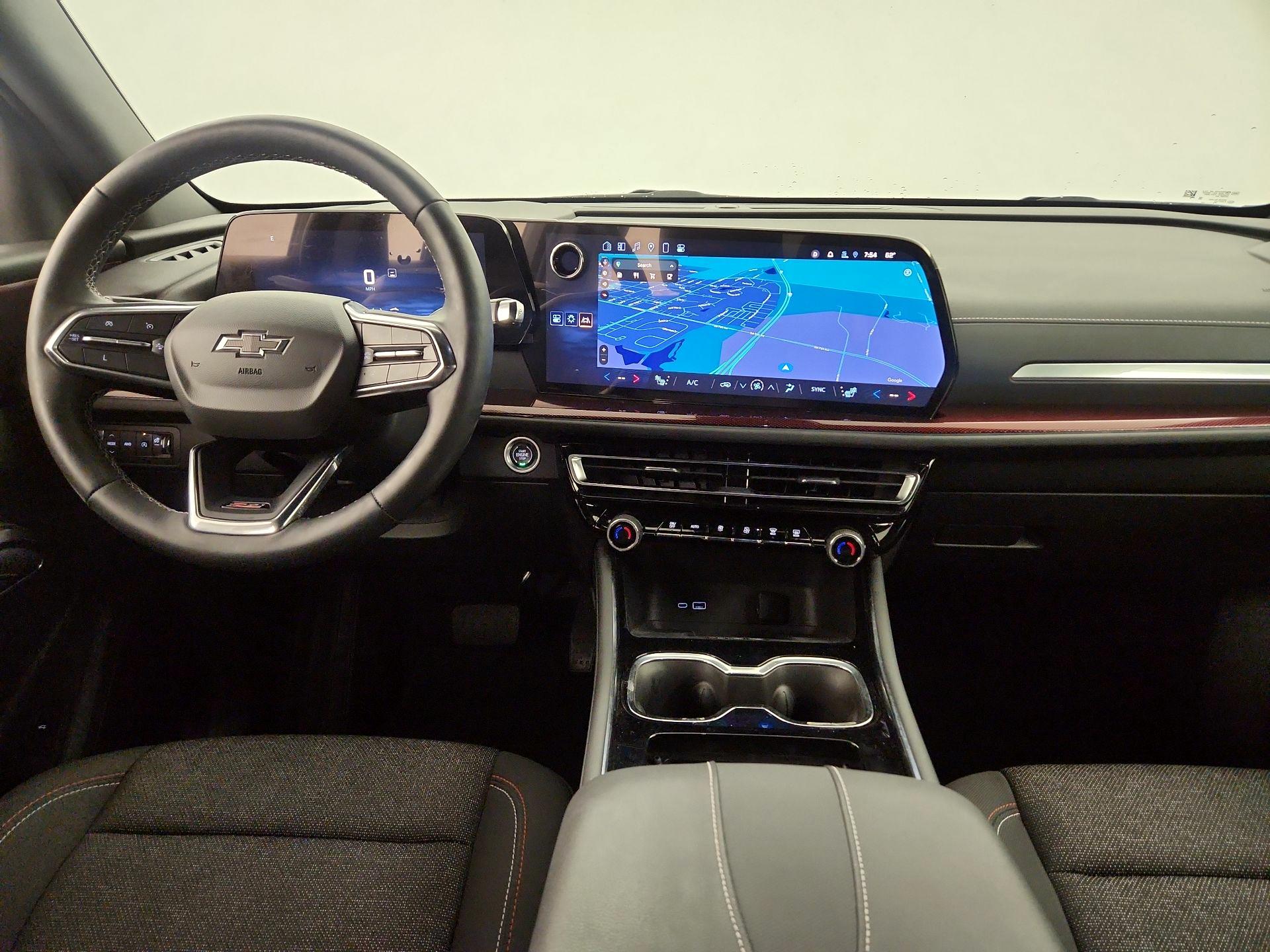 Thumbnail: 2024 Chevrolet Traverse - 9