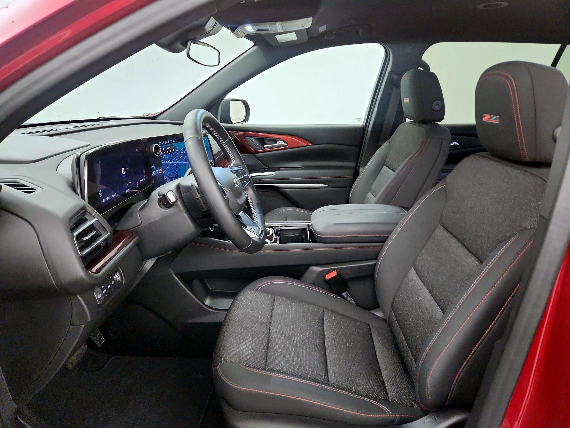 Thumbnail: 2024 Chevrolet Traverse - 11