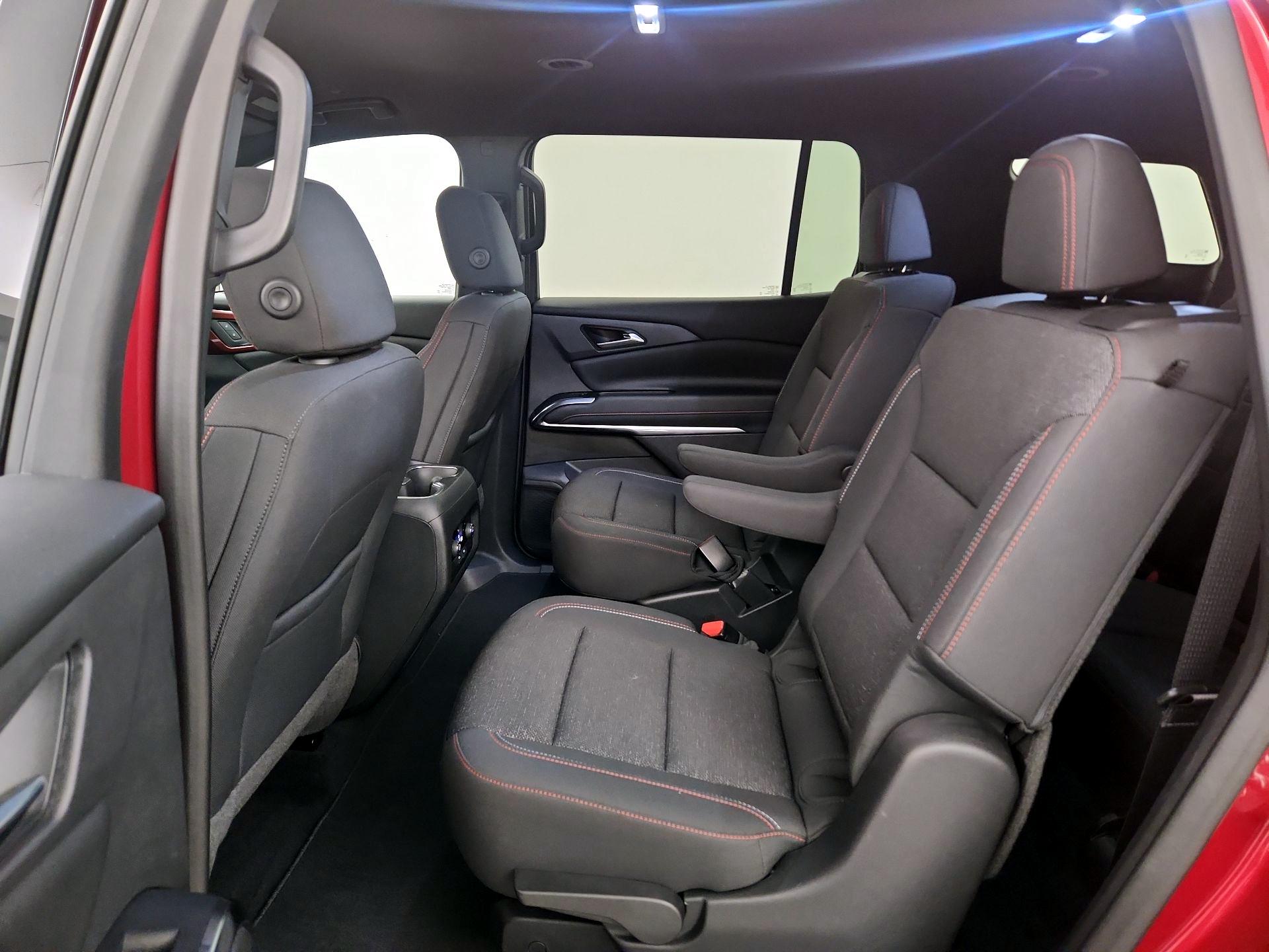 Thumbnail: 2024 Chevrolet Traverse - 20