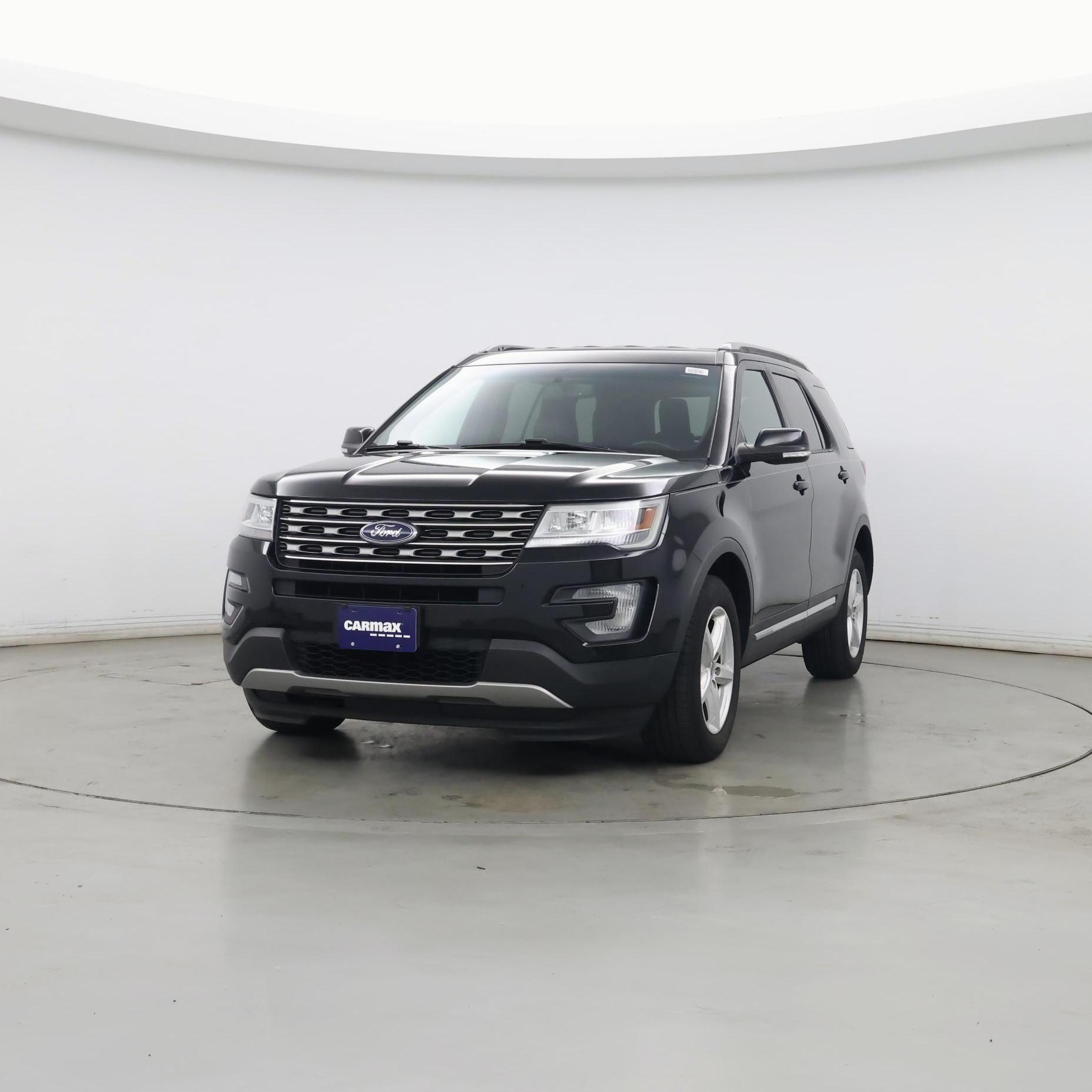 Thumbnail: 2016 Ford Explorer - 4