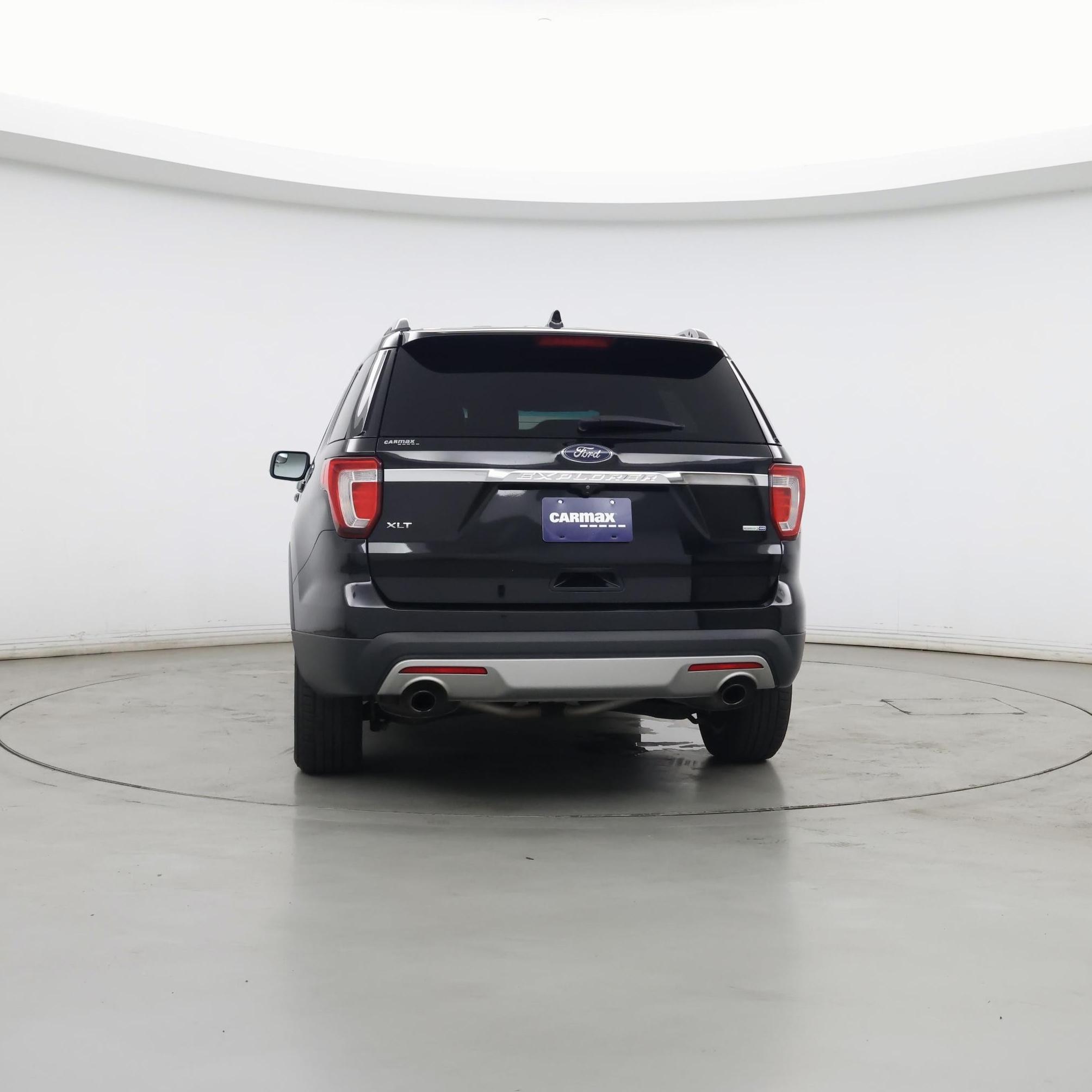 Thumbnail: 2016 Ford Explorer - 6