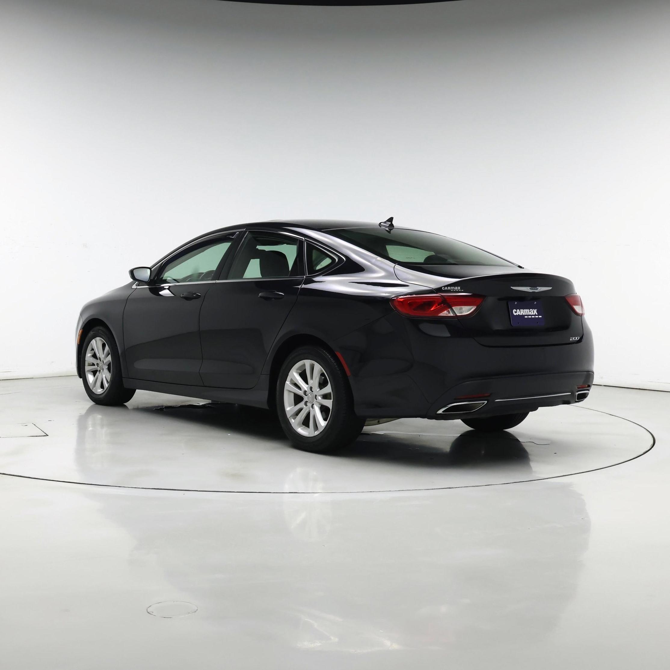 Thumbnail: 2016 Chrysler 200 - 2