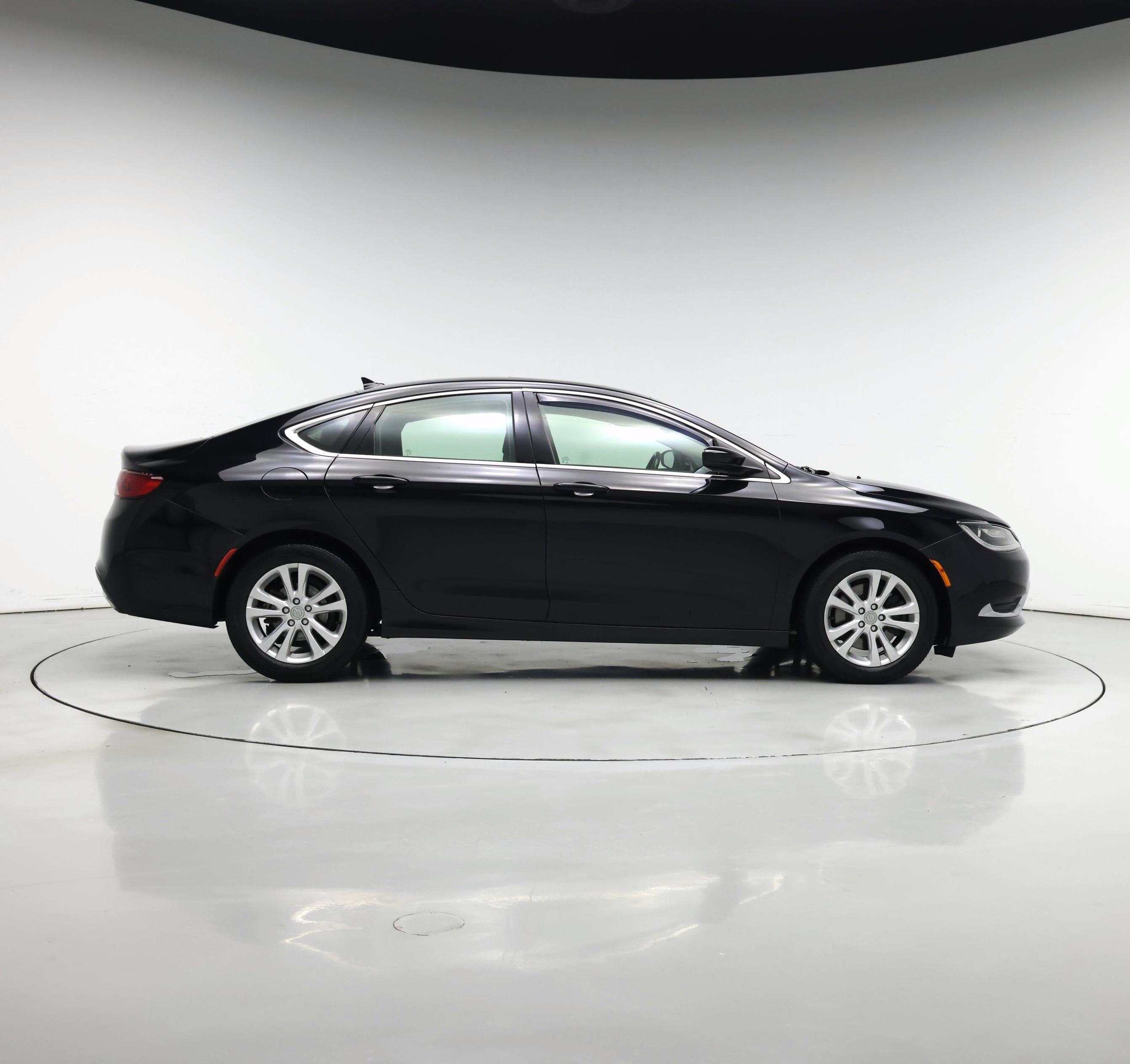 Thumbnail: 2016 Chrysler 200 - 7