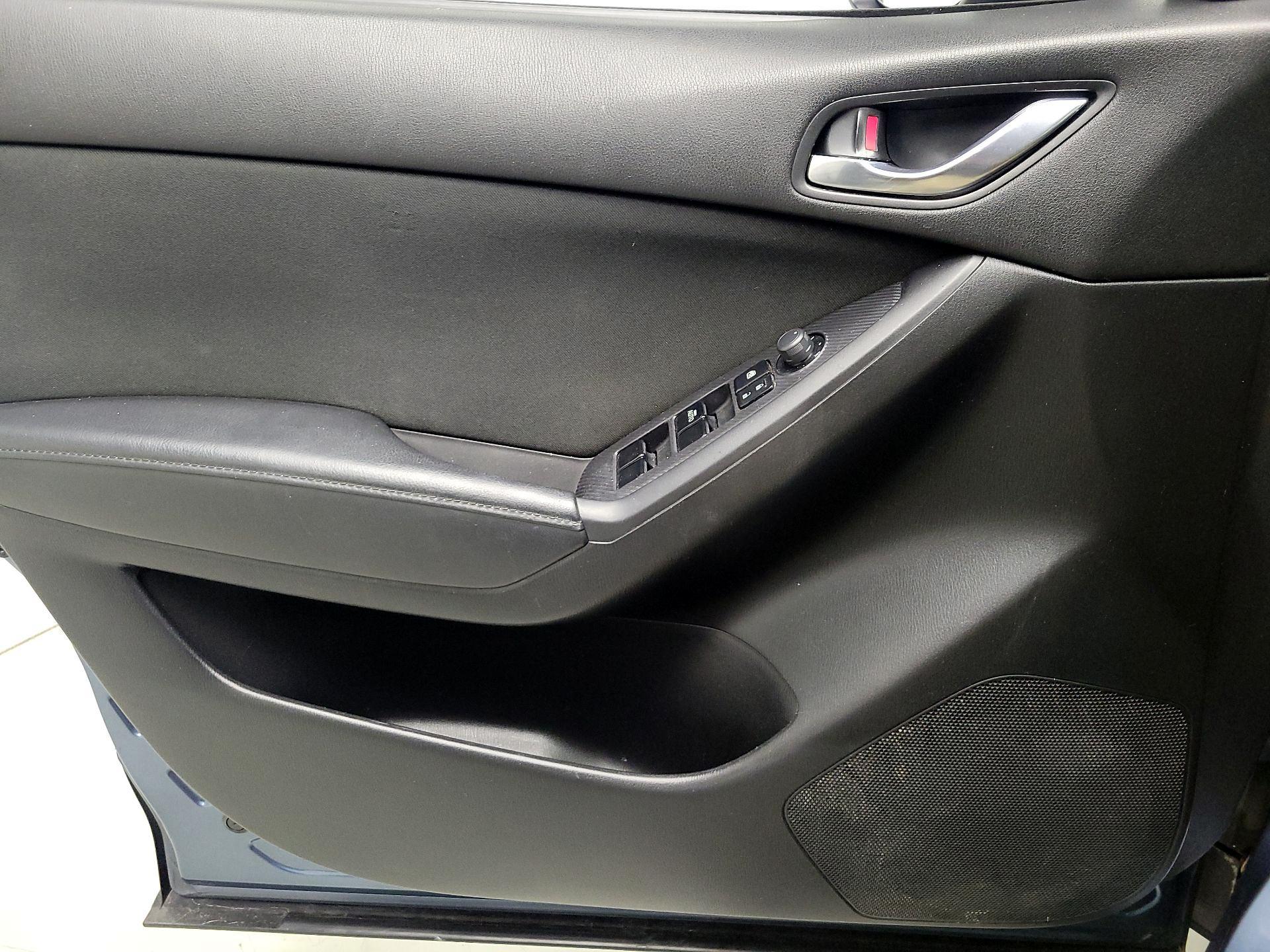 Thumbnail: 2016 Mazda CX-5 - 12