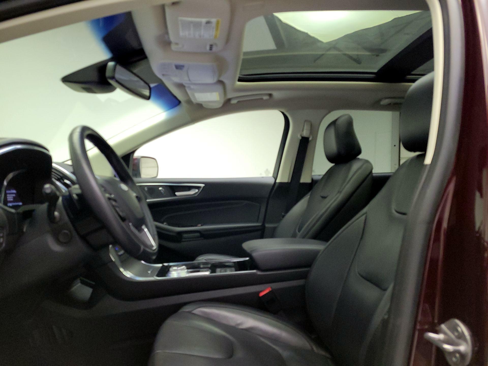 Thumbnail: 2020 Ford Edge - 20