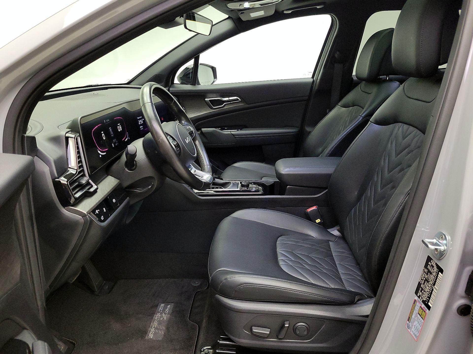 Thumbnail: 2023 Kia Sportage - 11