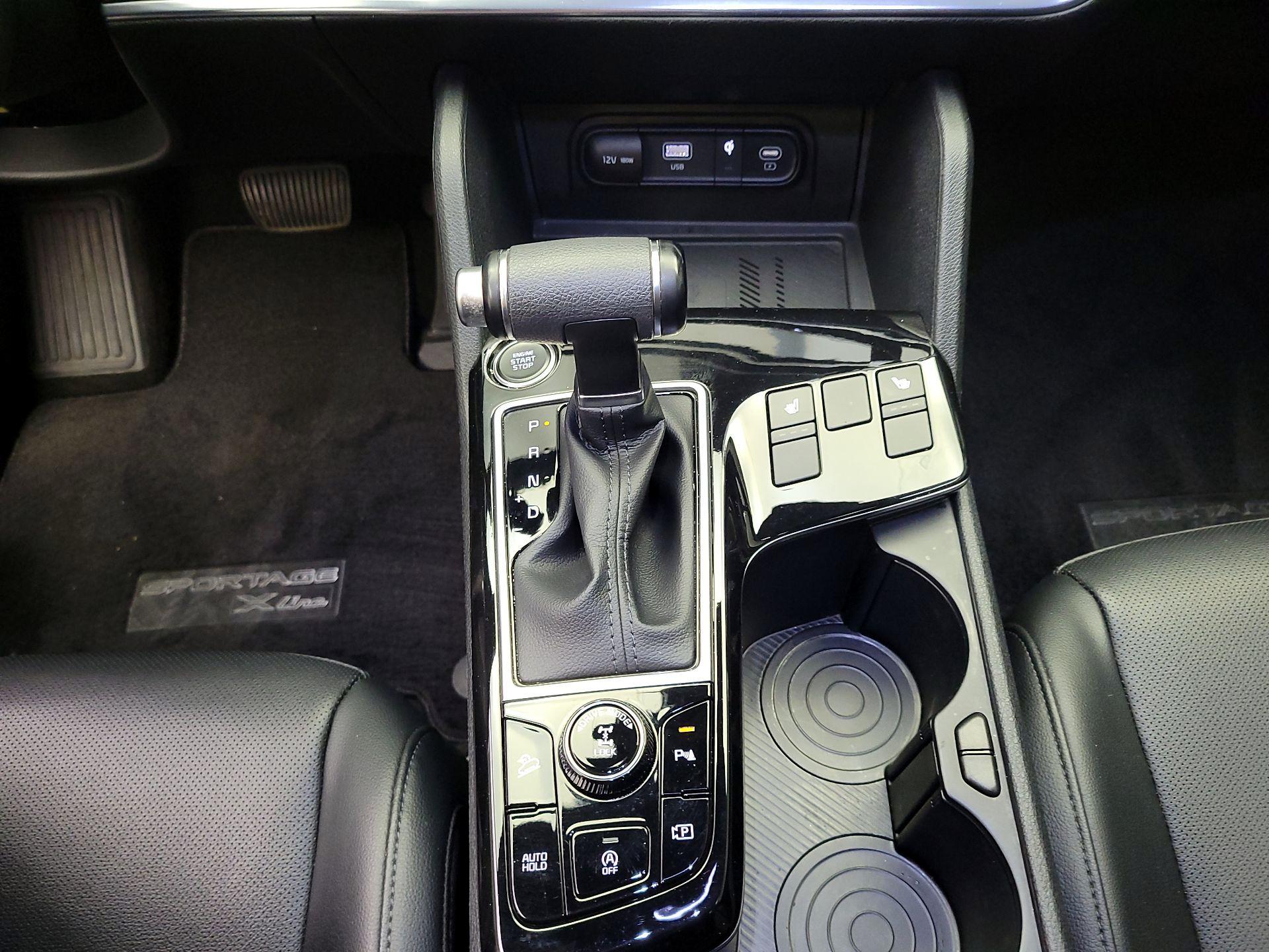 Thumbnail: 2023 Kia Sportage - 18