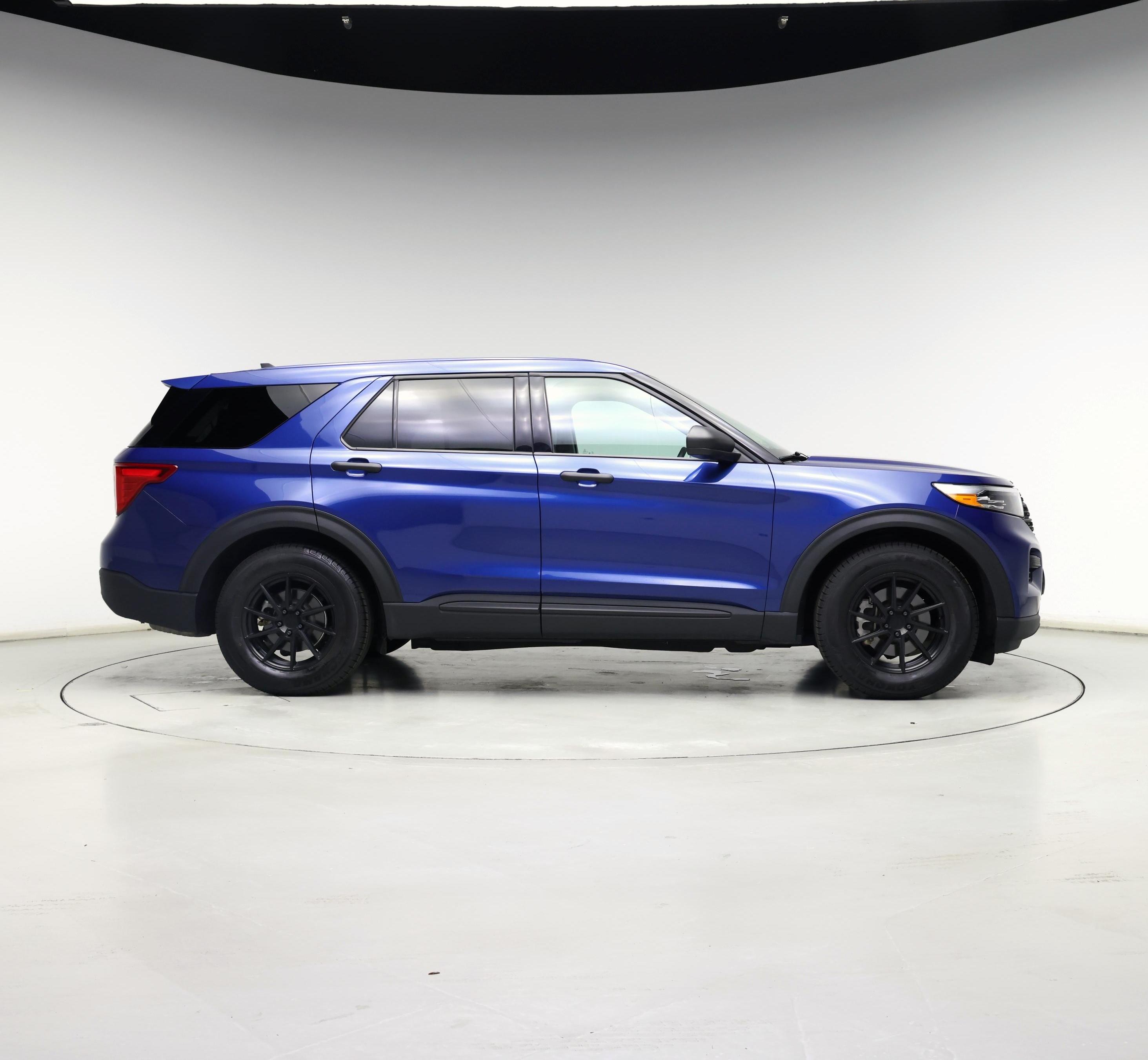 Thumbnail: 2022 Ford Explorer - 7