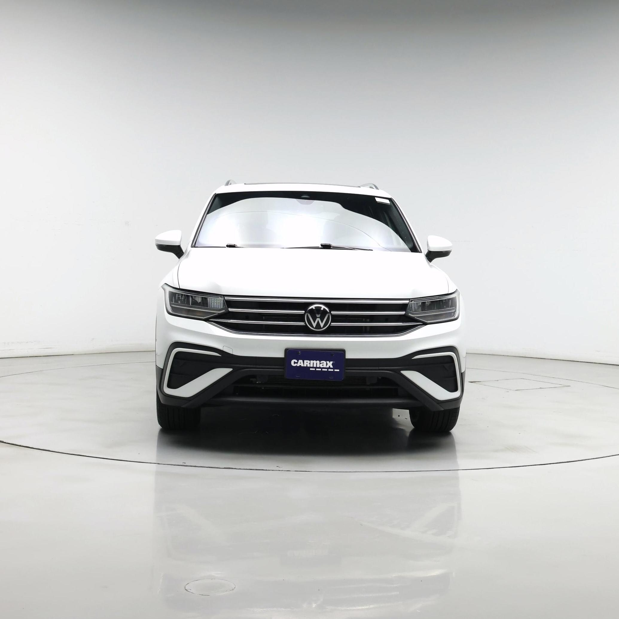 Thumbnail: 2022 Volkswagen Tiguan - 5