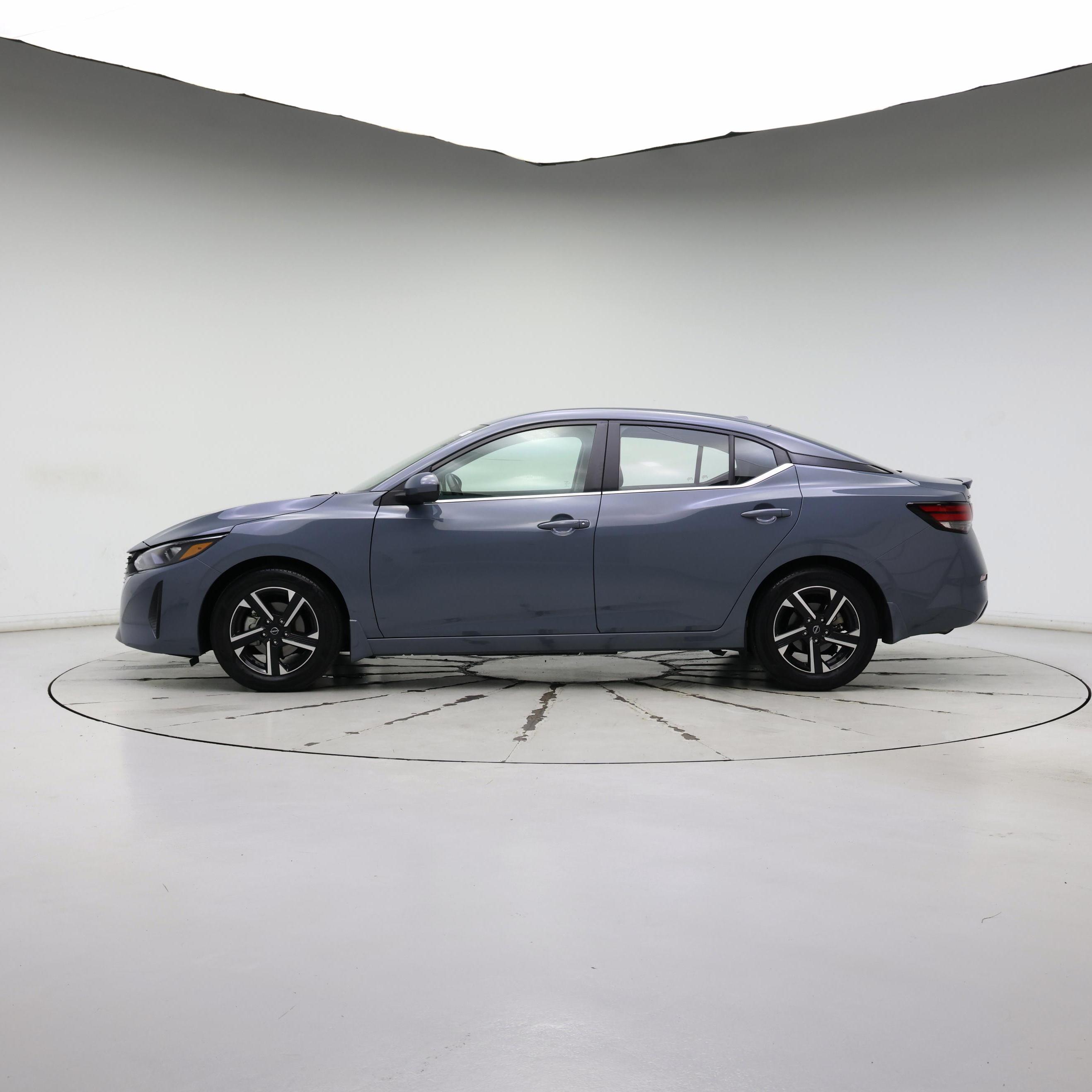 Thumbnail: 2024 Nissan Sentra - 3