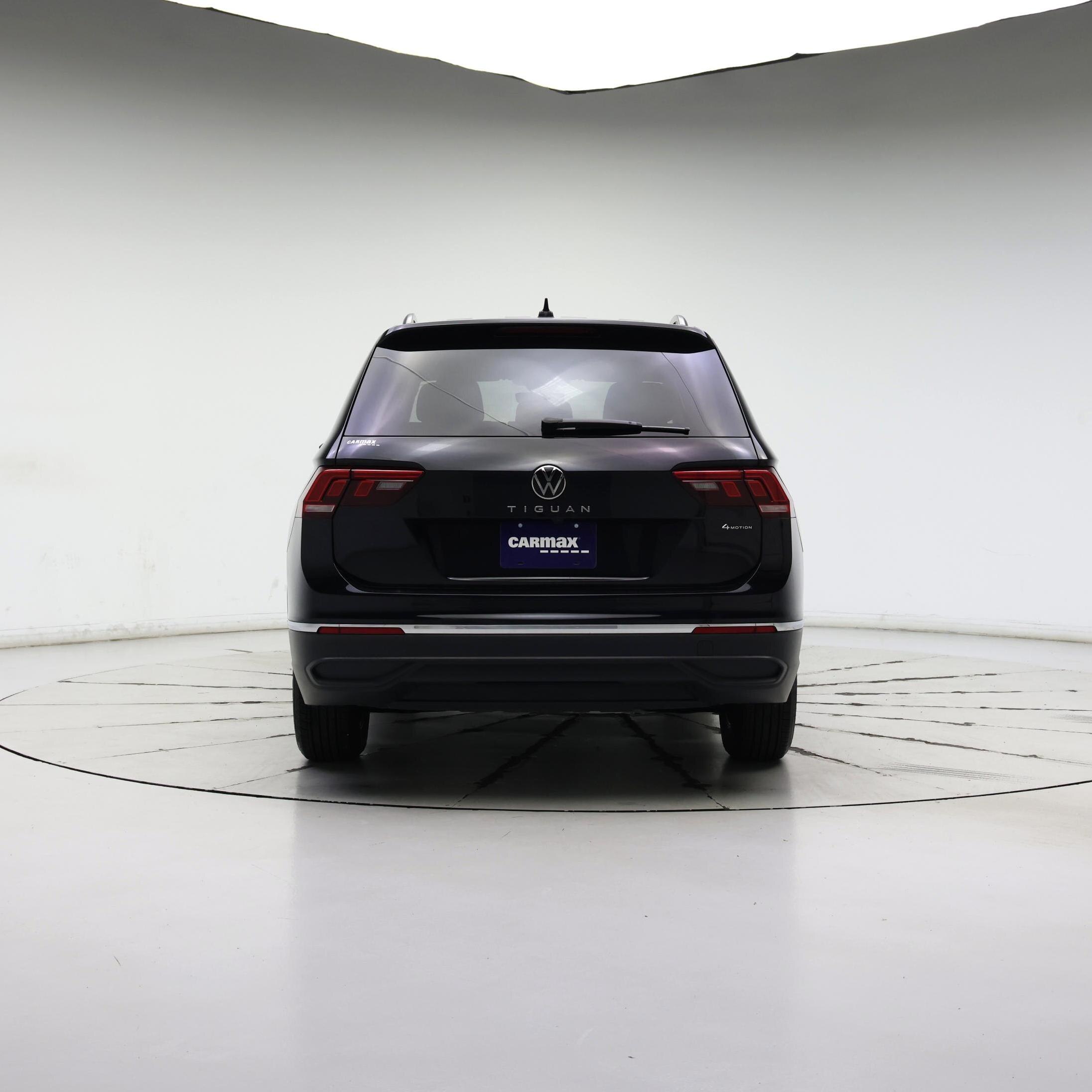 Thumbnail: 2024 Volkswagen Tiguan - 6