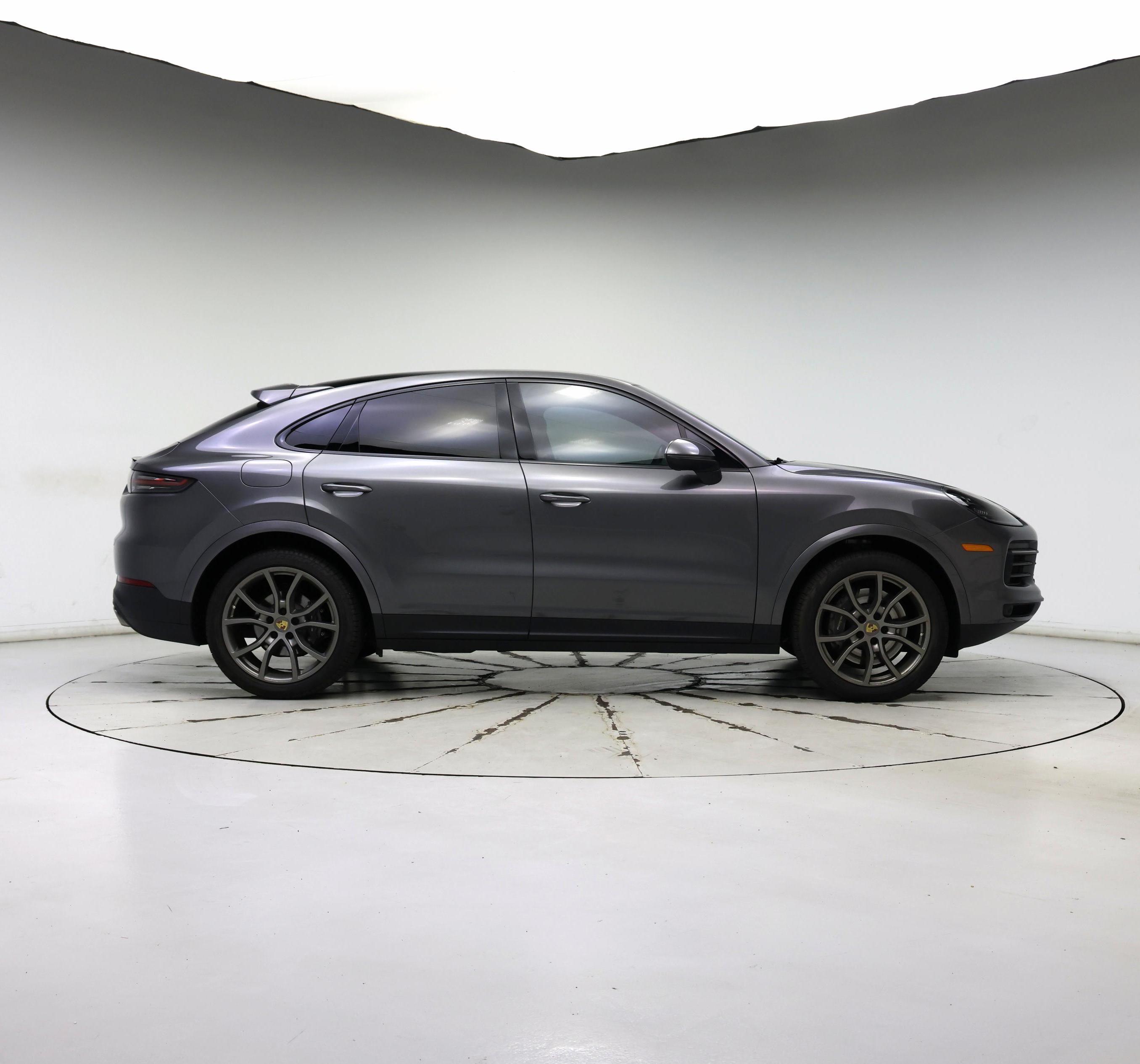 Thumbnail: 2022 Porsche Cayenne - 7