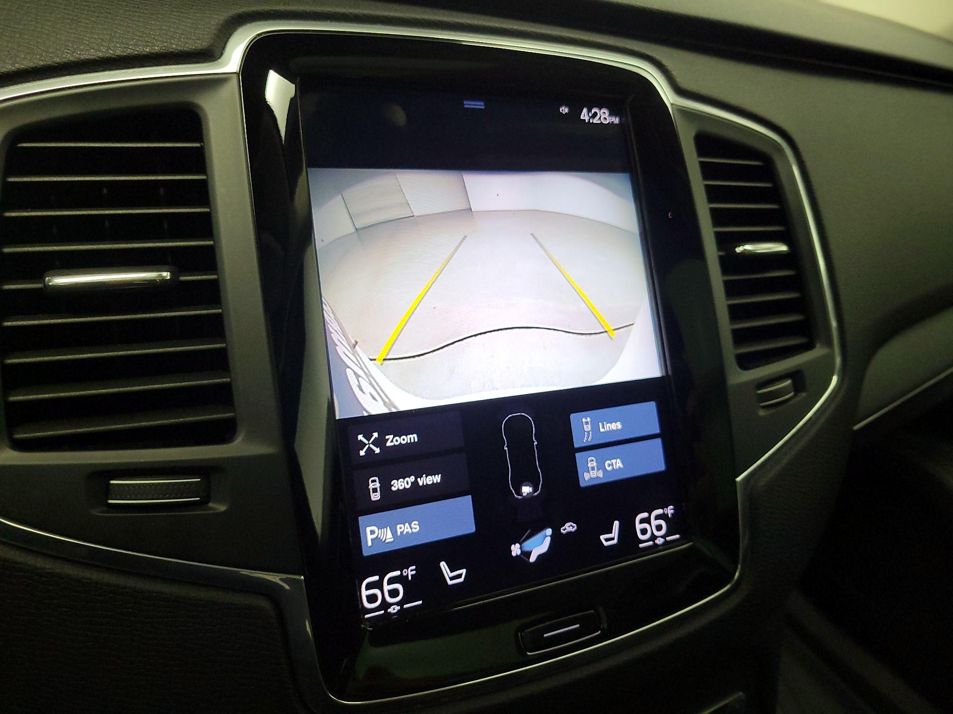 Thumbnail: 2020 Volvo XC90 - 15