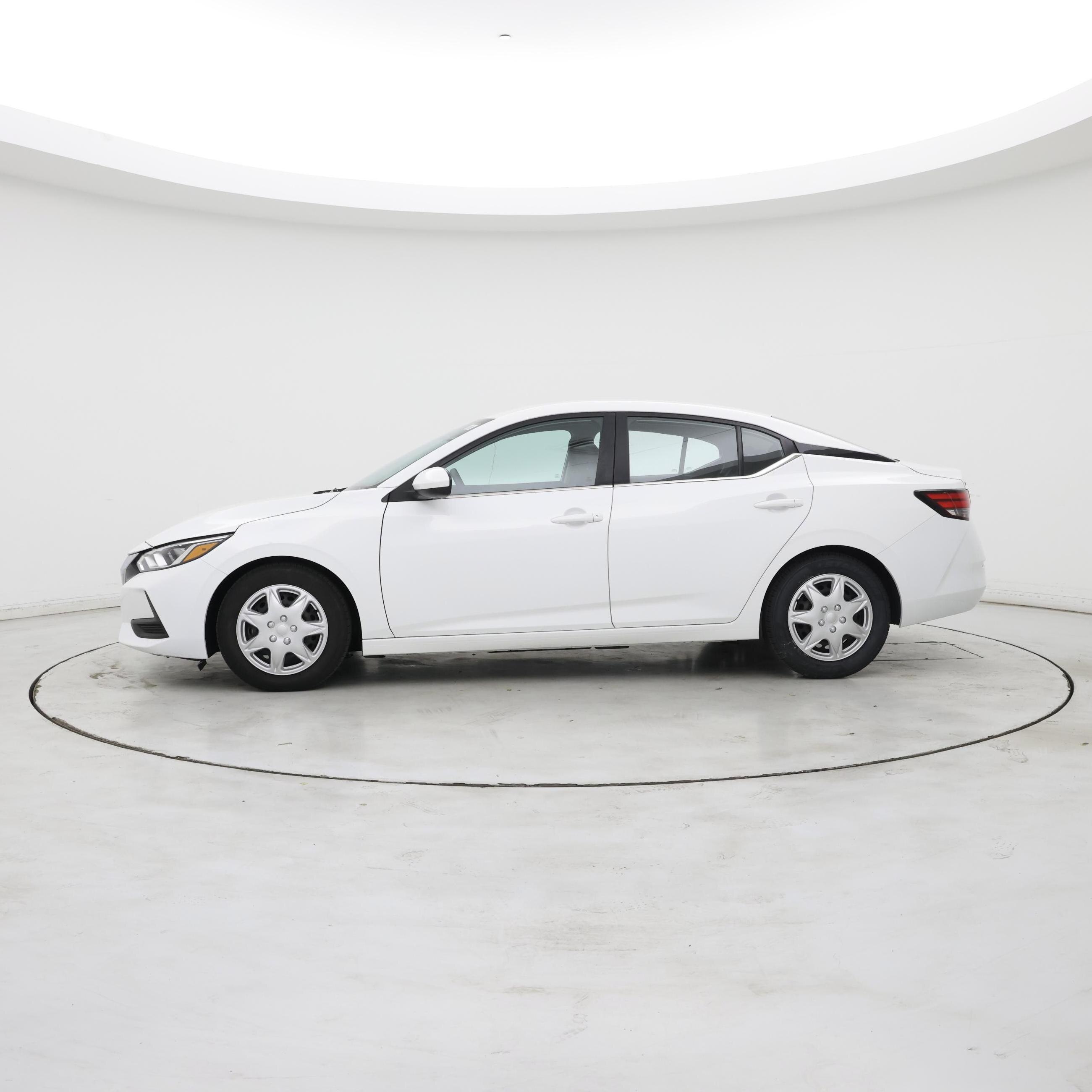 Thumbnail: 2021 Nissan Sentra - 3