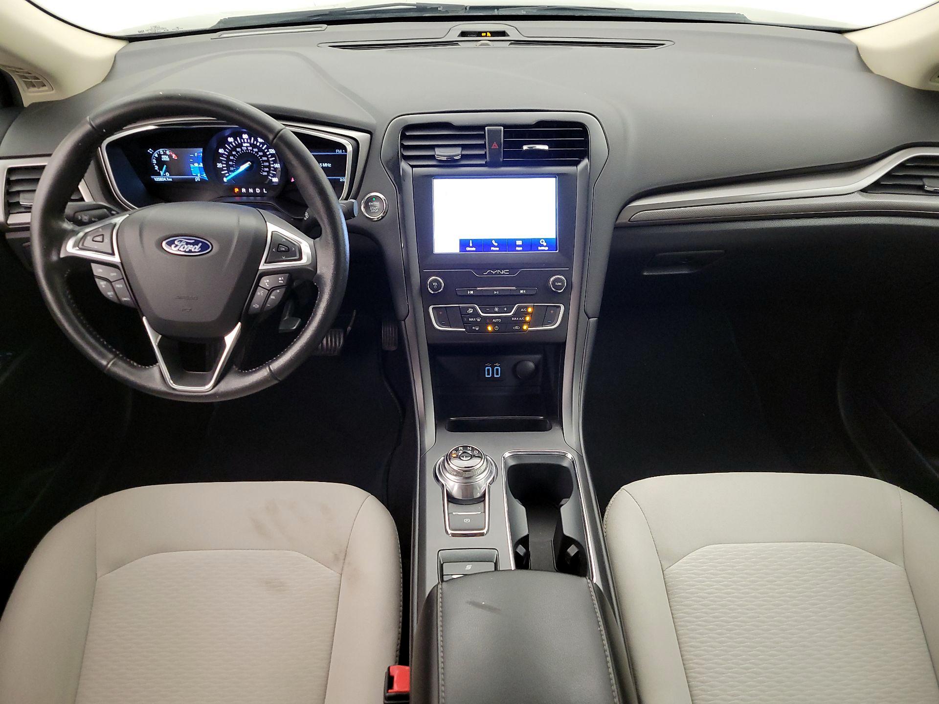 Thumbnail: 2020 Ford Fusion - 9