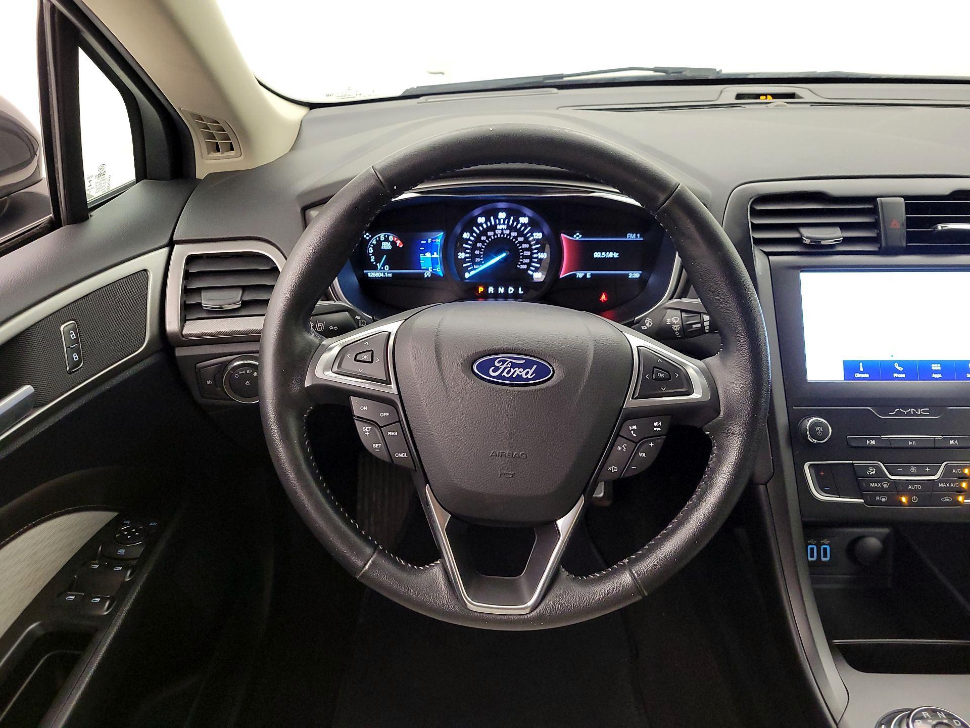 Thumbnail: 2020 Ford Fusion - 10