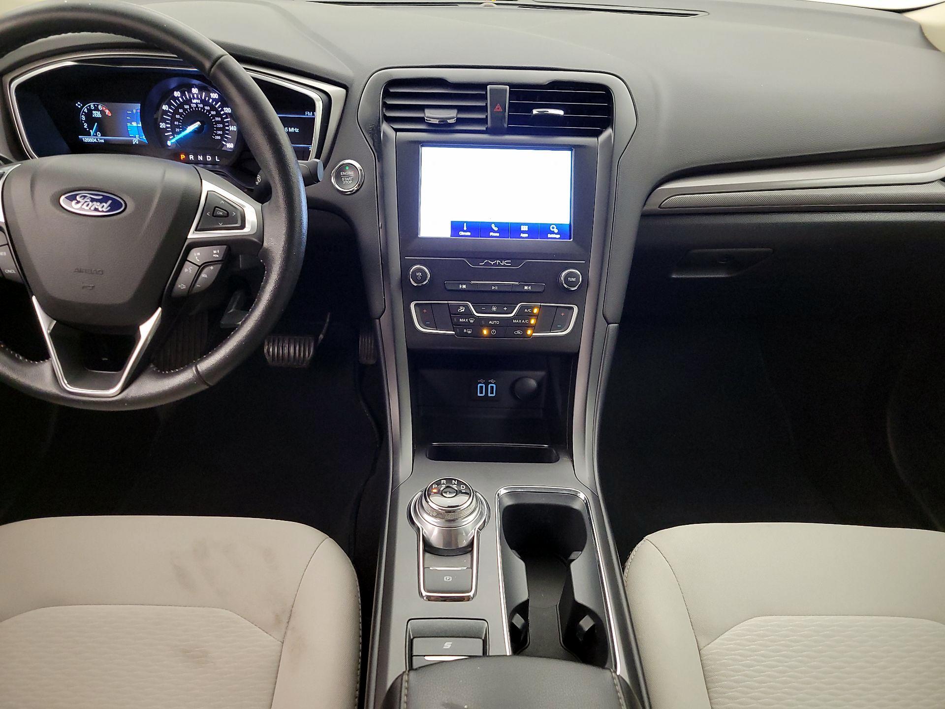 Thumbnail: 2020 Ford Fusion - 17