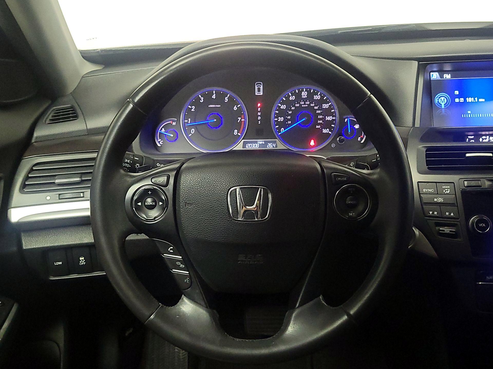 Thumbnail: 2015 Honda Accord Crosstour - 10