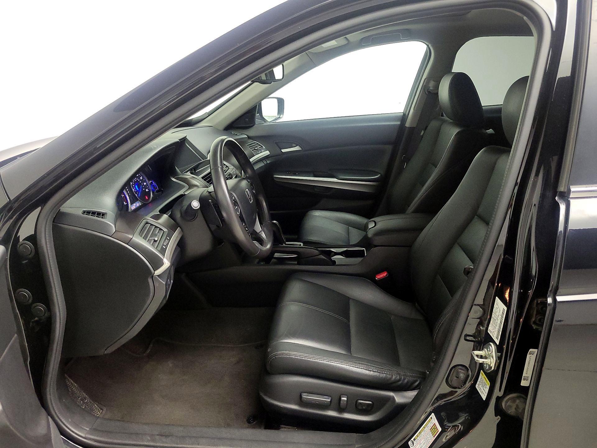 Thumbnail: 2015 Honda Accord Crosstour - 11