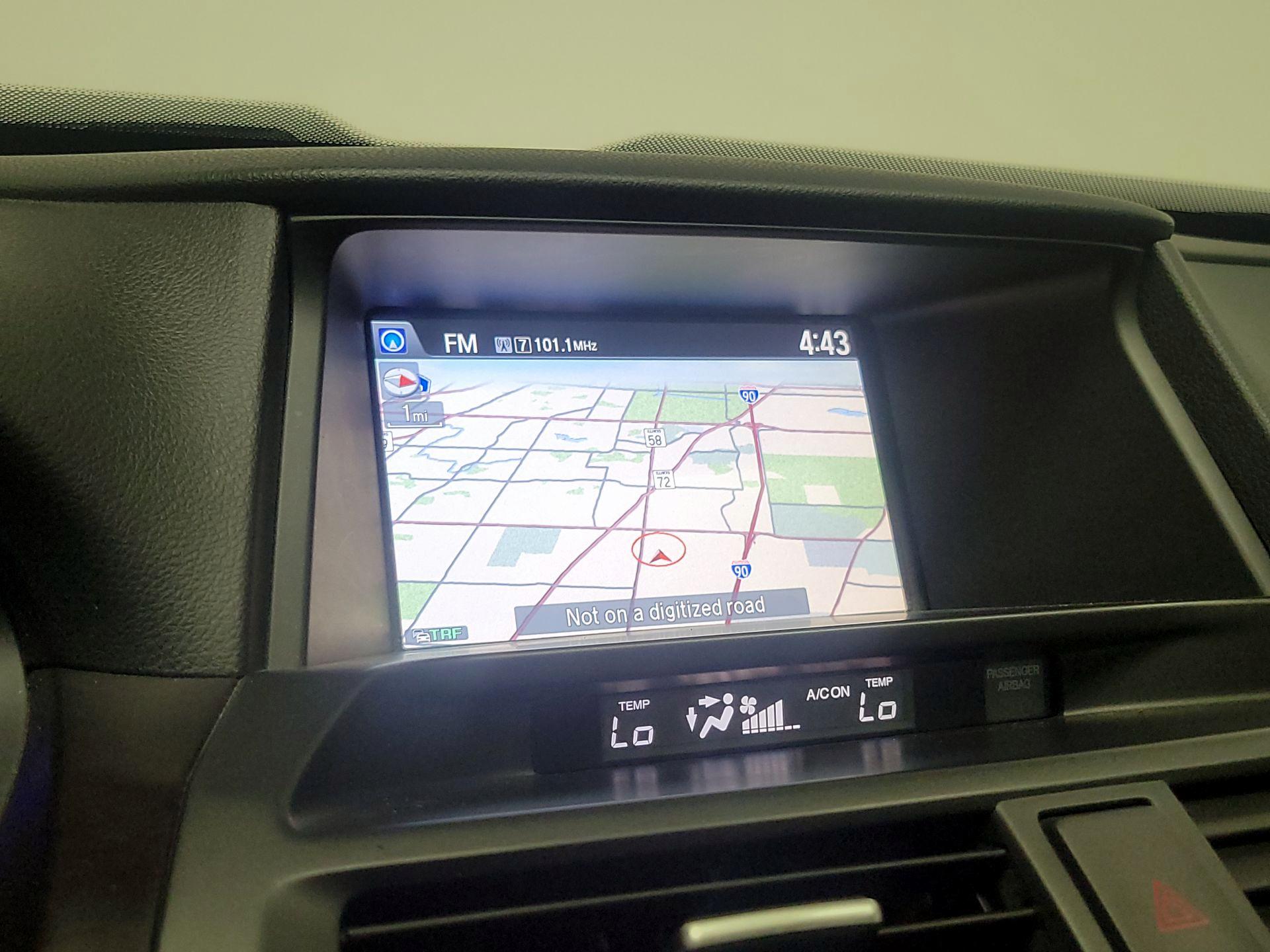 Thumbnail: 2015 Honda Accord Crosstour - 14