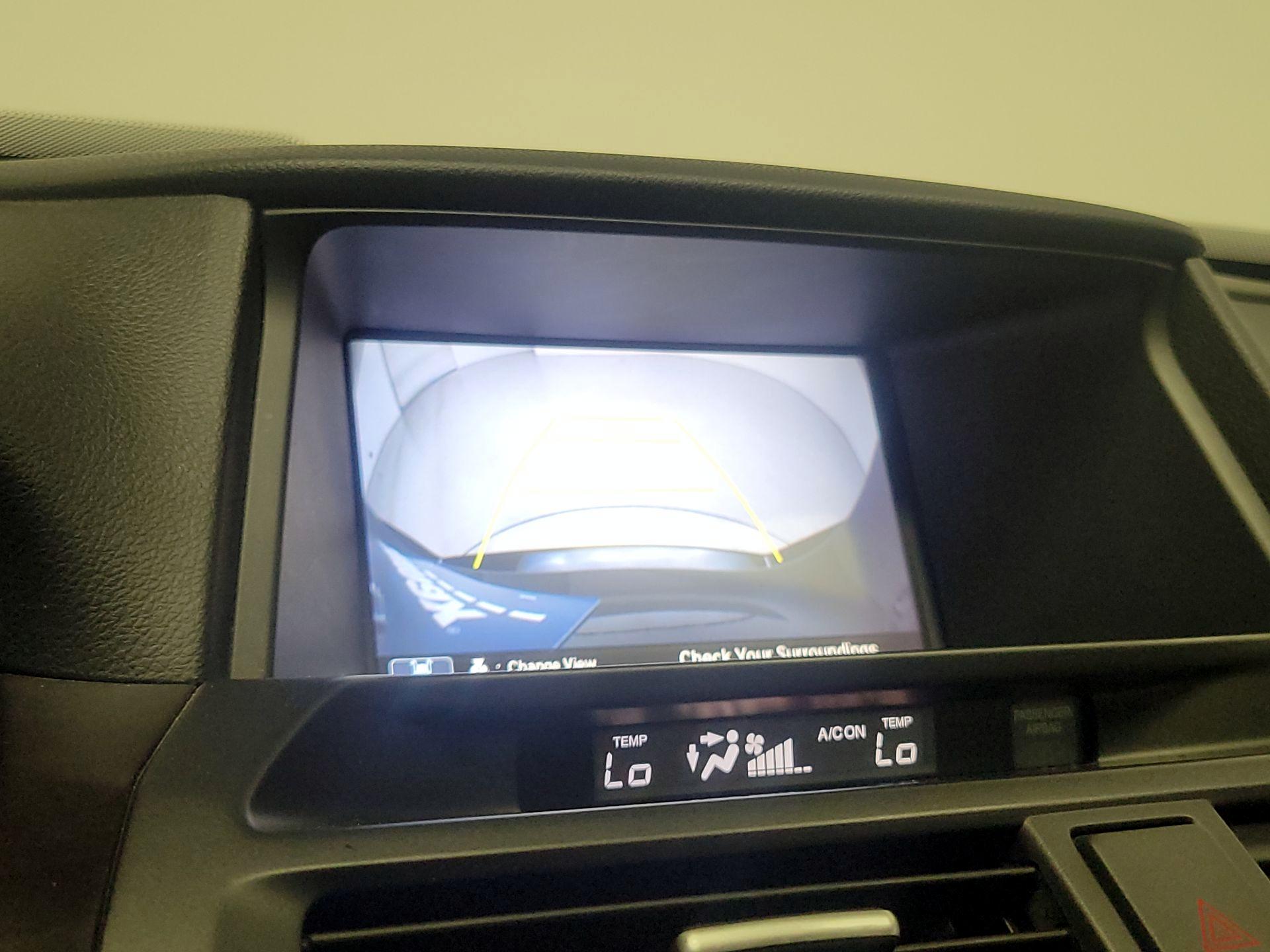 Thumbnail: 2015 Honda Accord Crosstour - 15