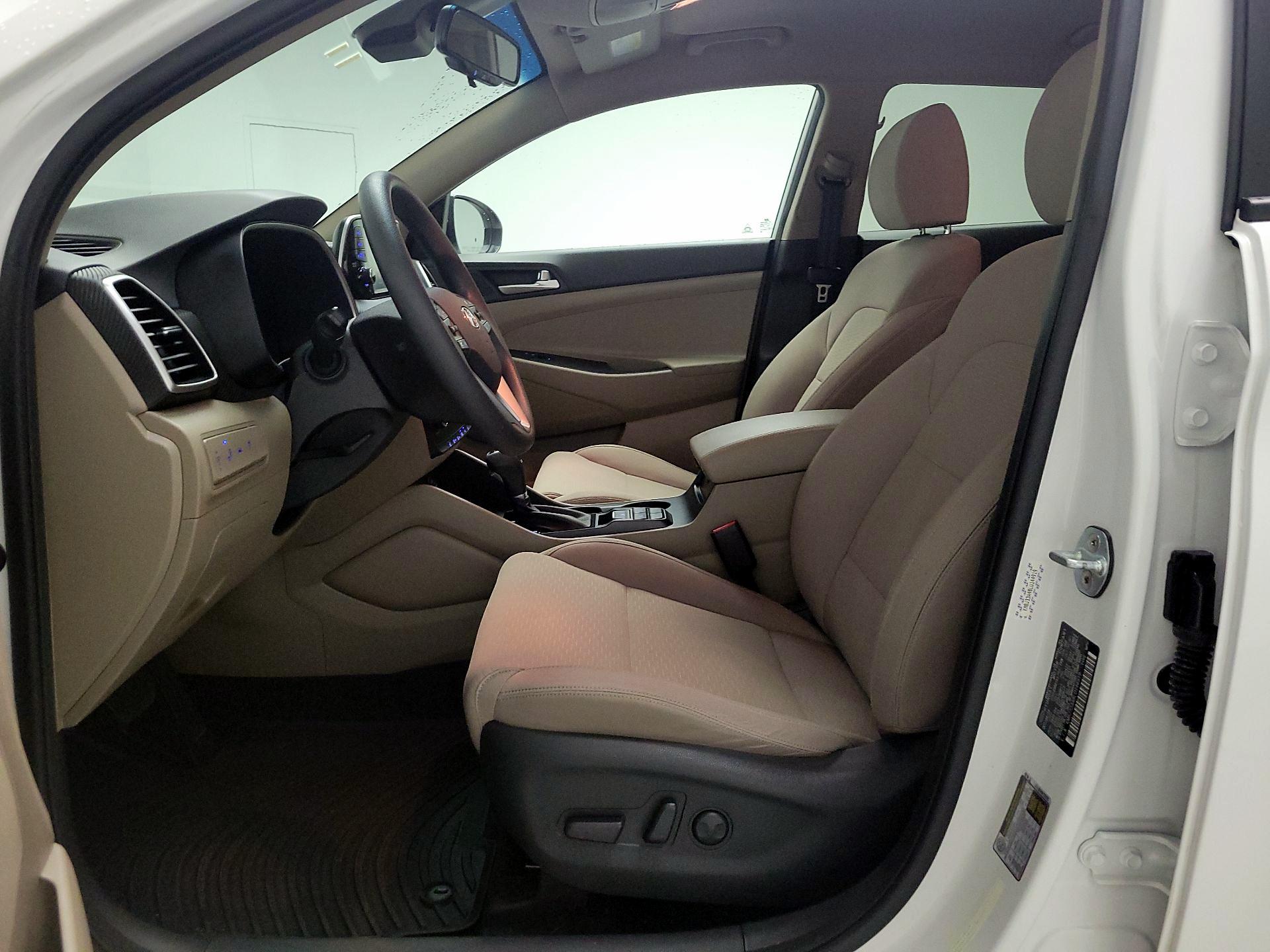 Thumbnail: 2020 Hyundai Tucson - 11