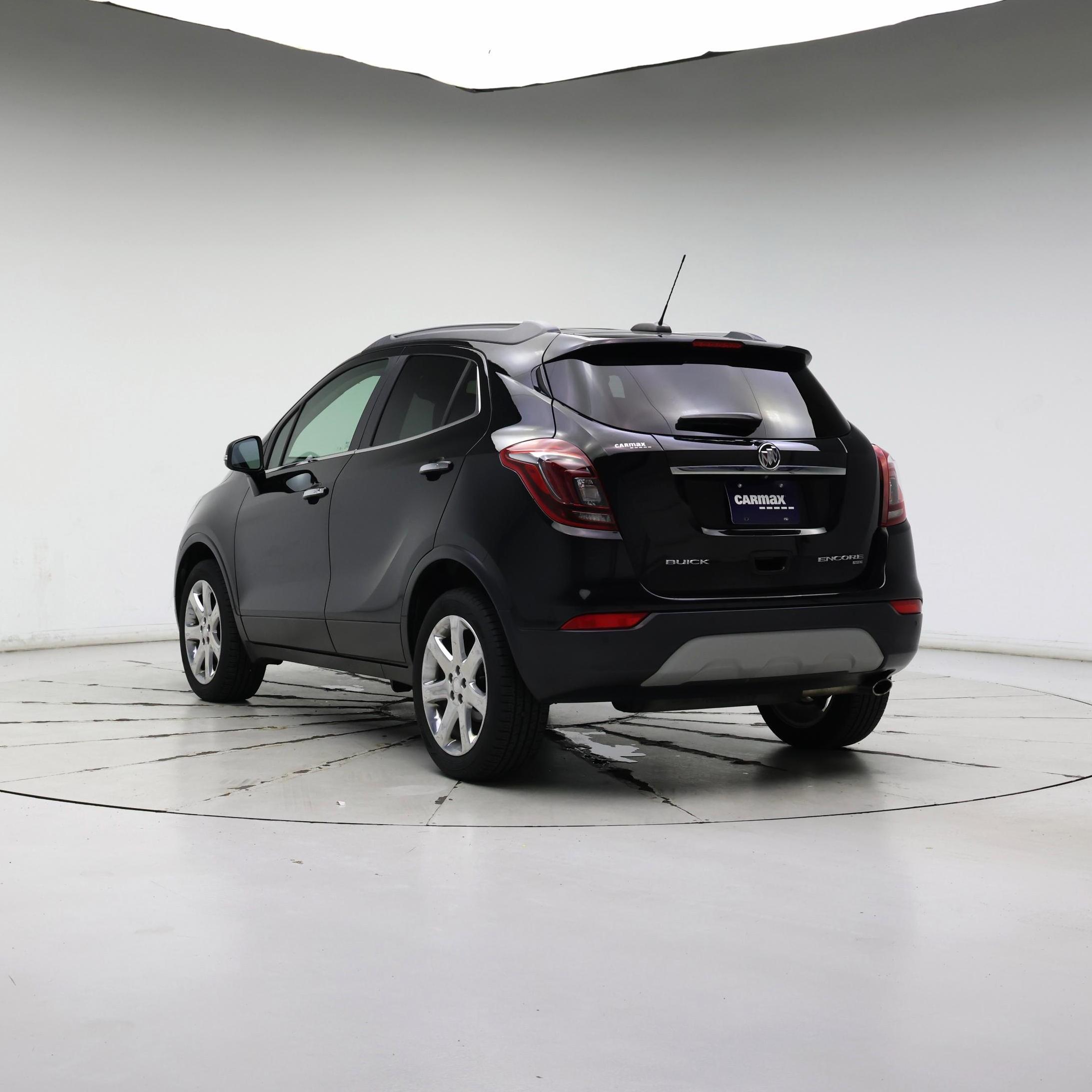 Thumbnail: 2018 Buick Encore - 2