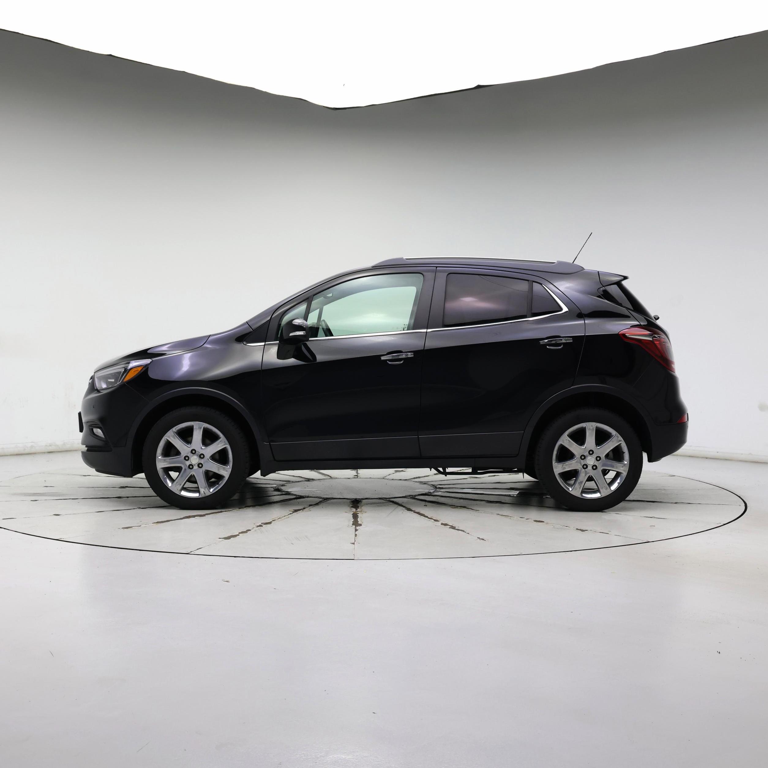 Thumbnail: 2018 Buick Encore - 3