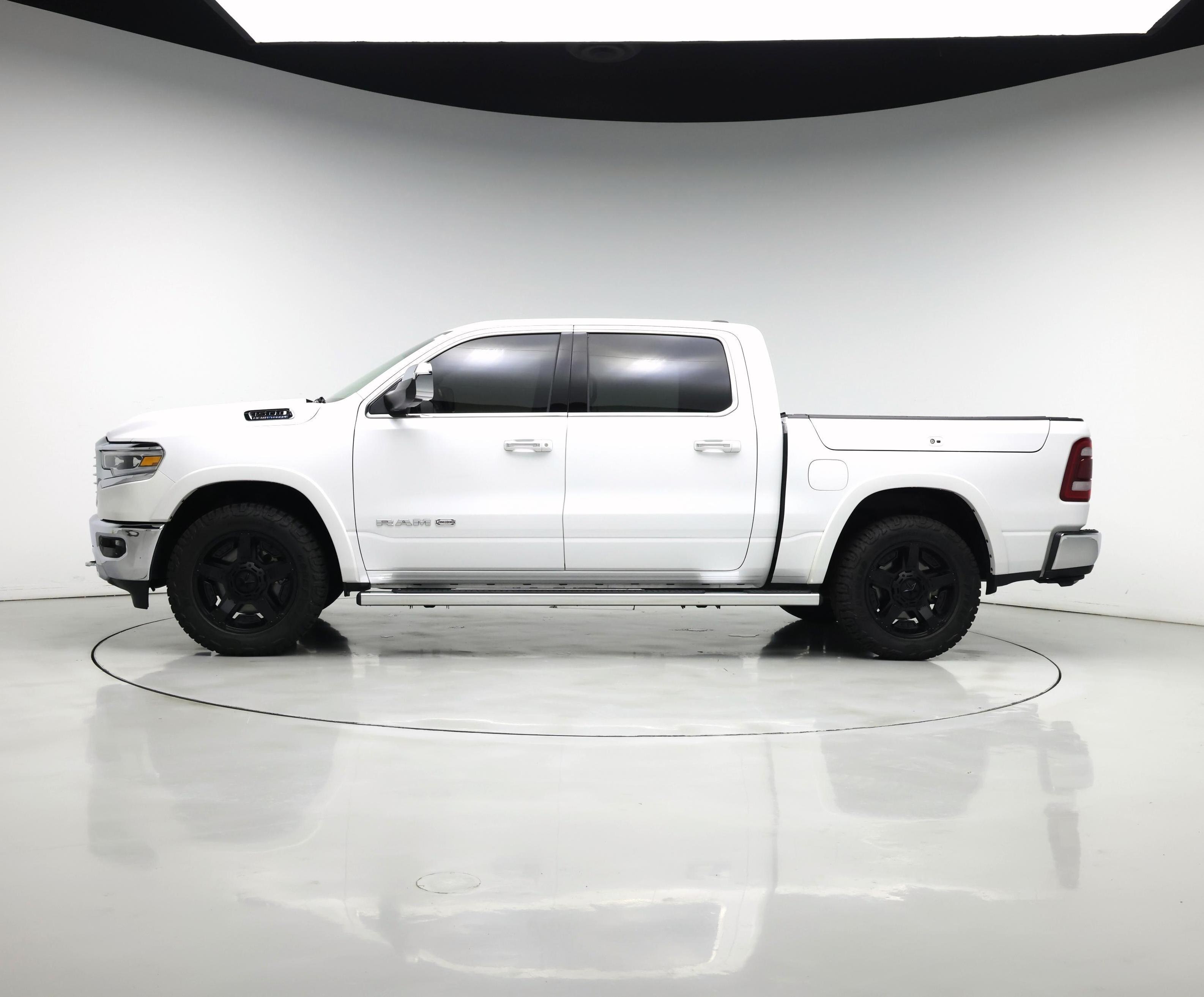 Thumbnail: 2022 RAM 1500 - 3