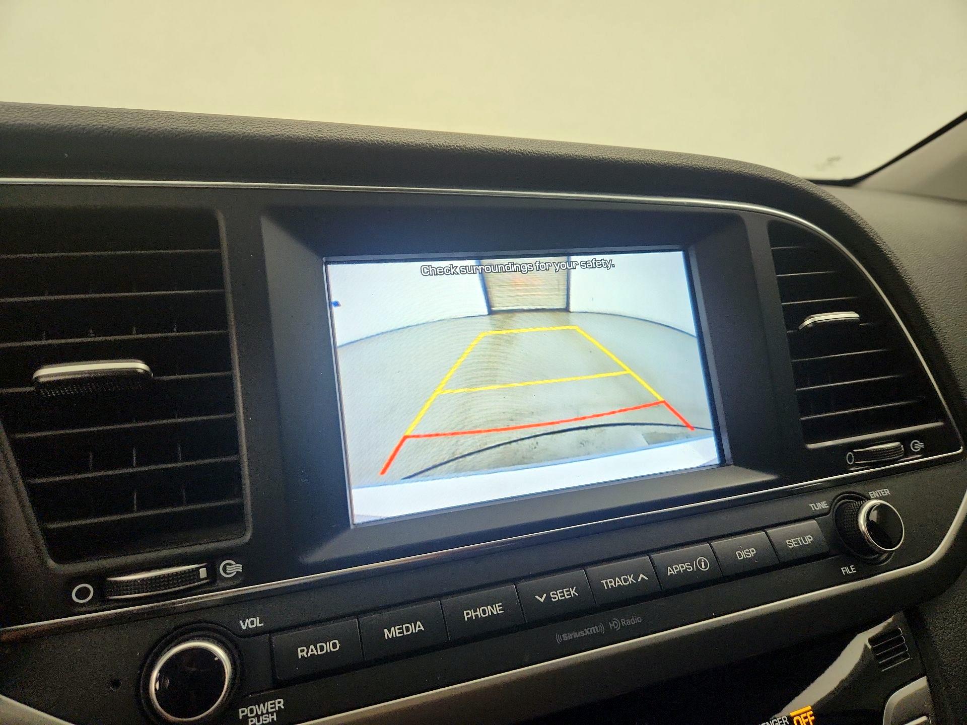 Thumbnail: 2017 Hyundai Elantra - 14